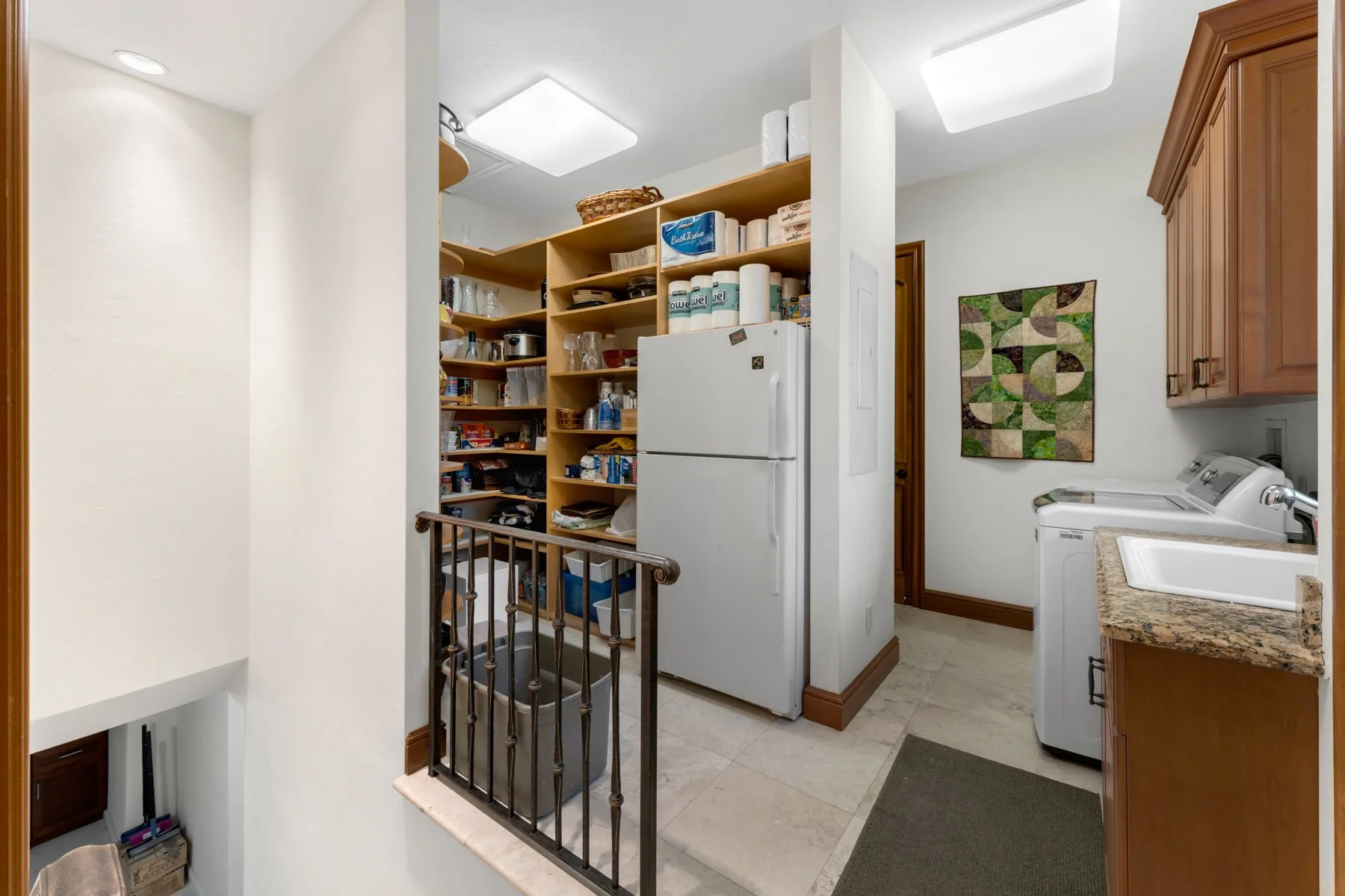 5 Sail Point Ln_1oakstudios_13.jpg