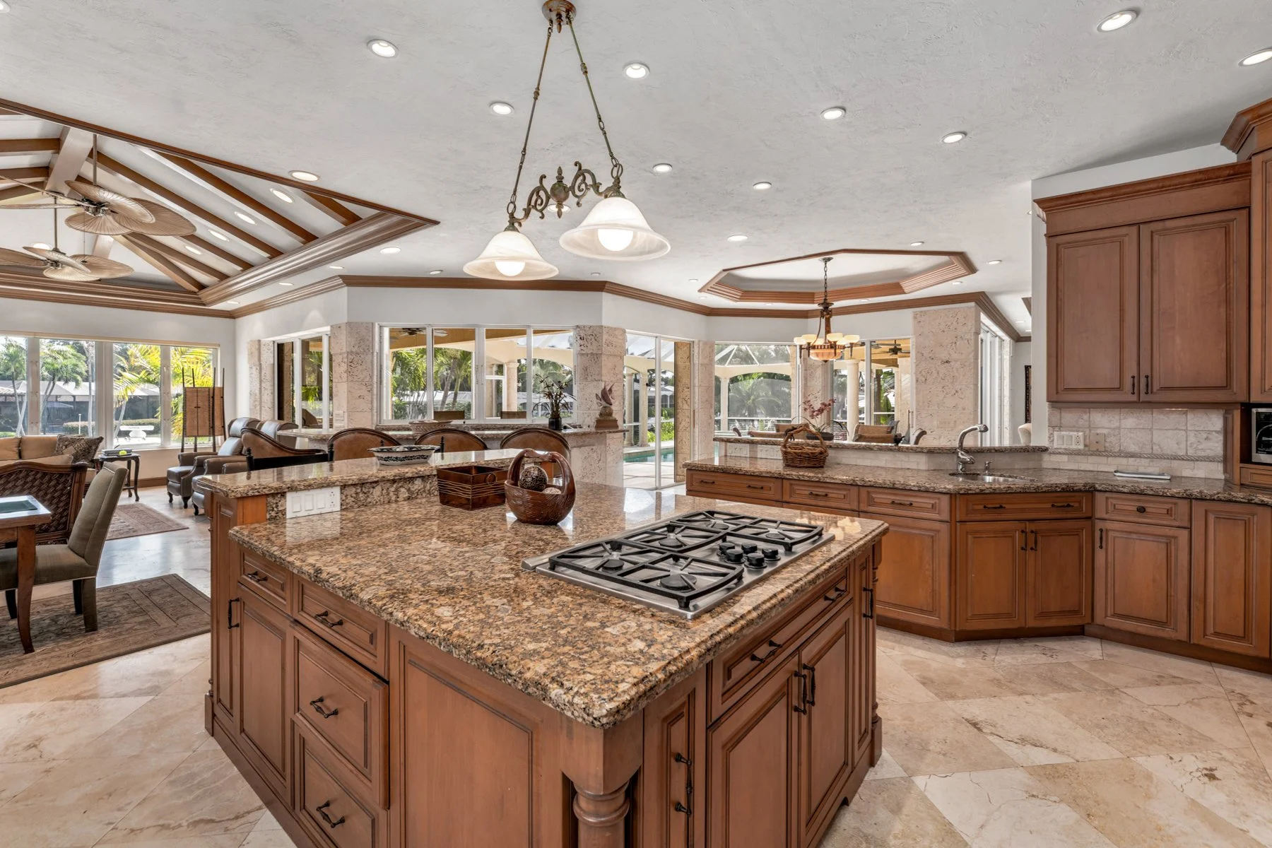 5 Sail Point Ln_1oakstudios_01.jpg