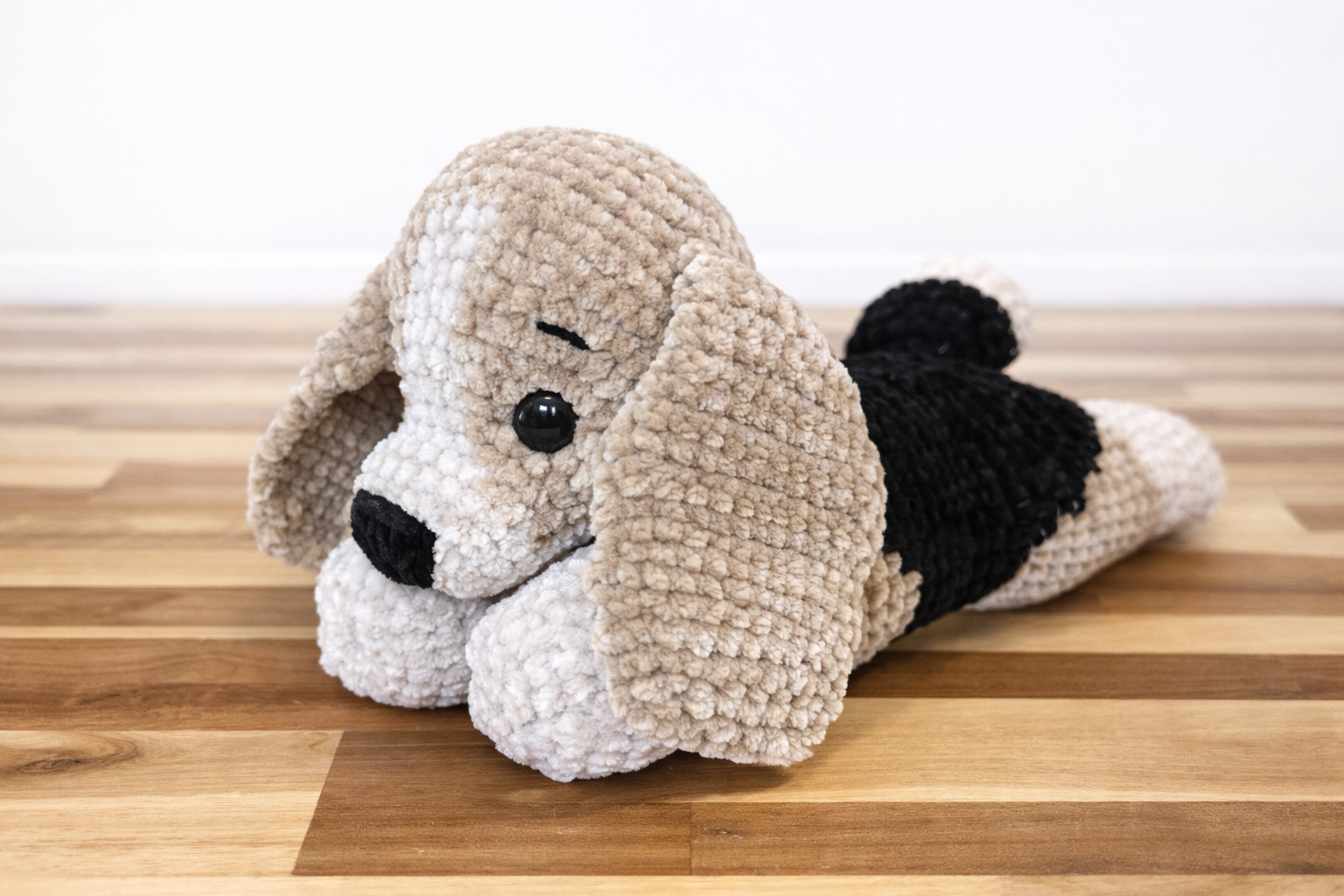 Sweet Beagle Snuggler