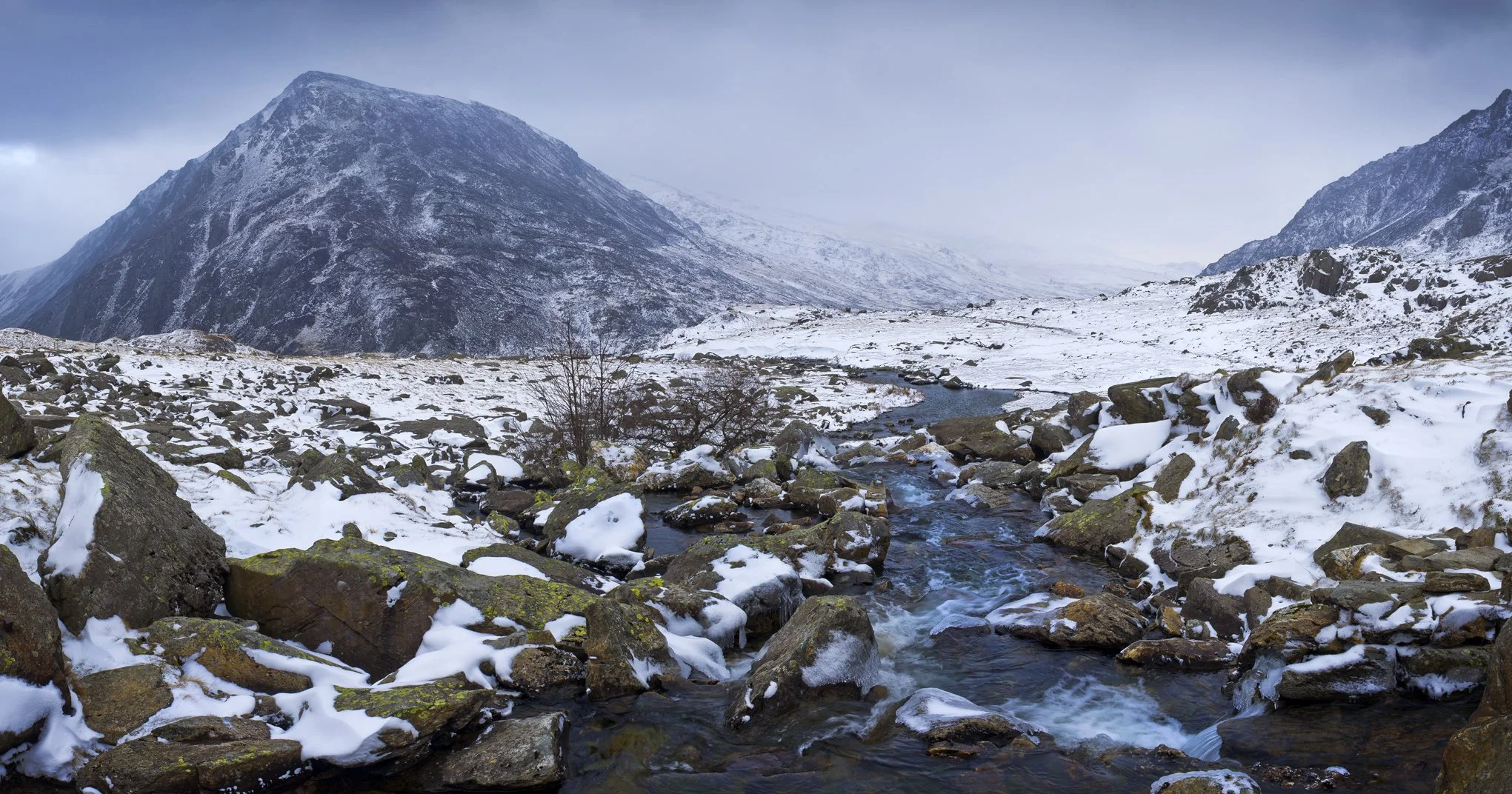 Afon Idwal, towards Pen Yr Ole Wen