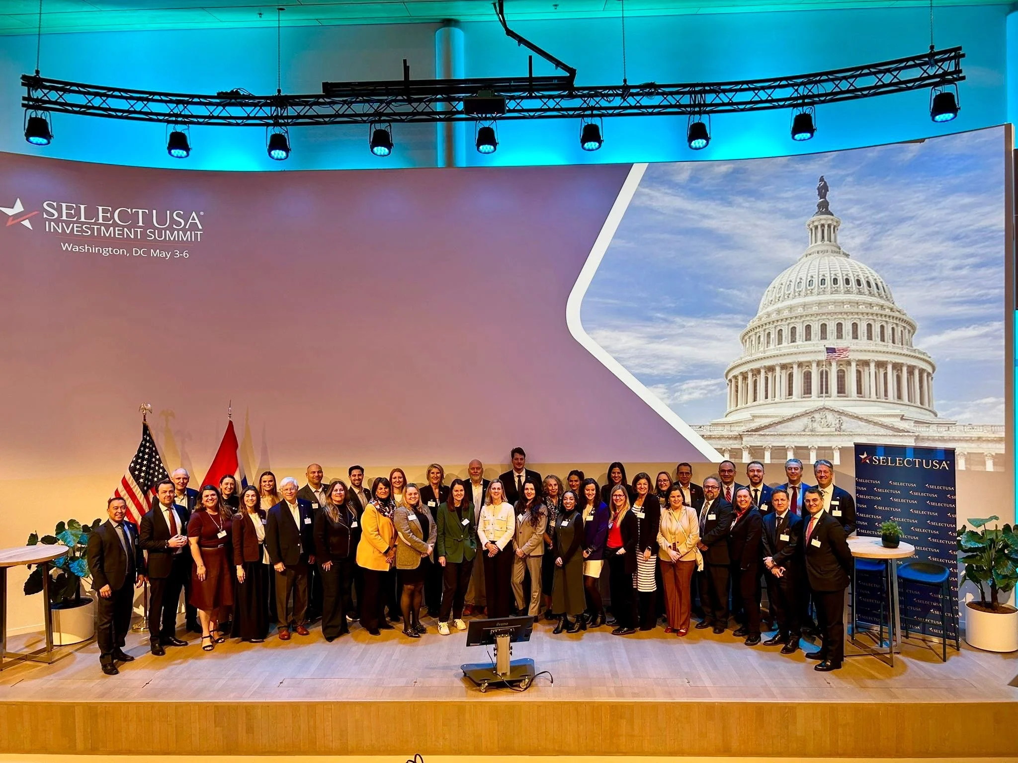 Transalantic Services in Complex Markets.