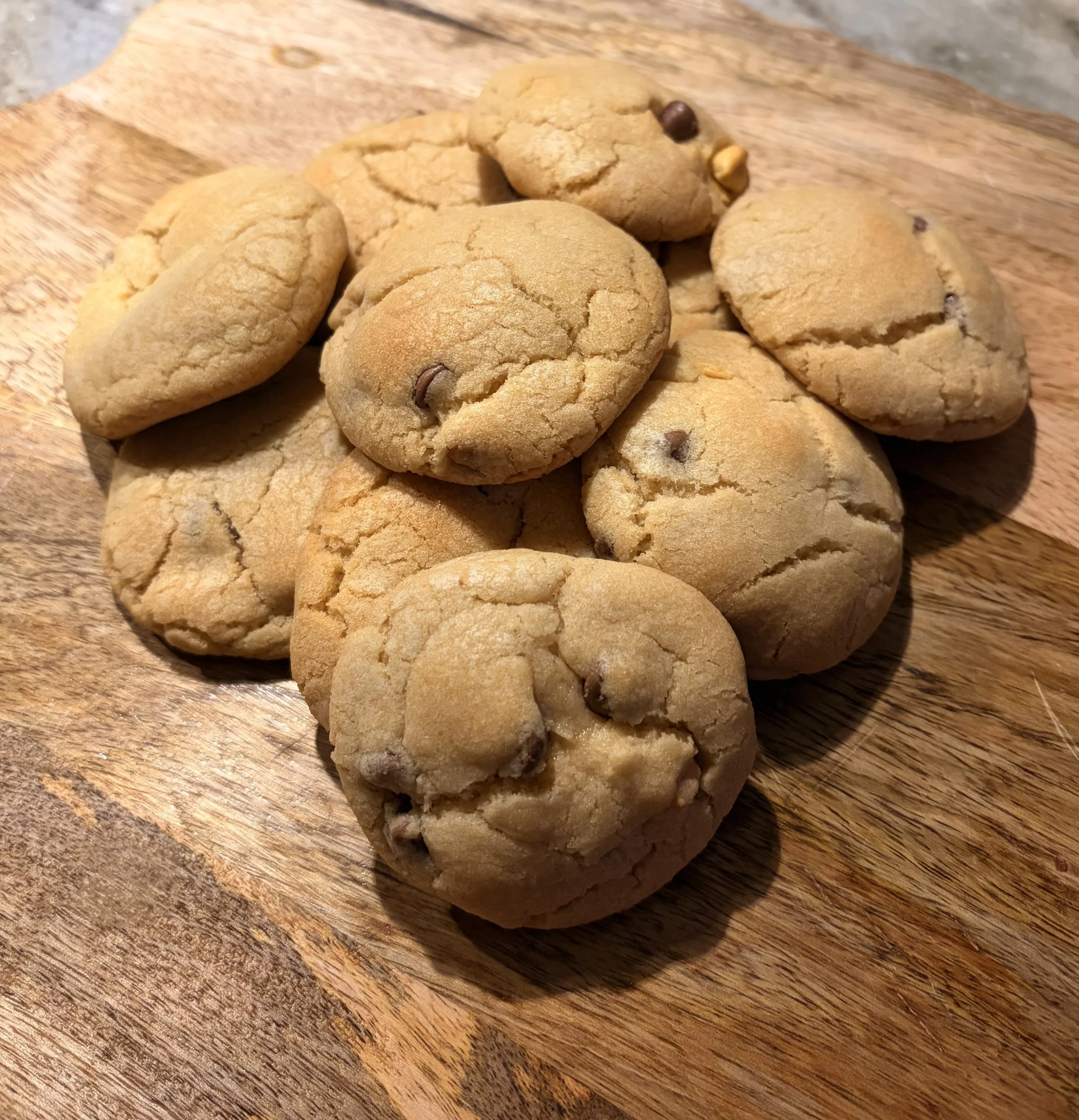 Chocolate Chip Cookies (8)