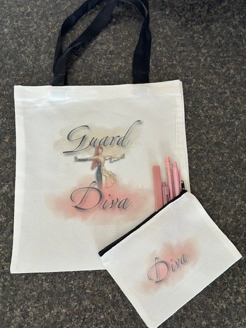 Guard Diva Tote with pouch (Black)