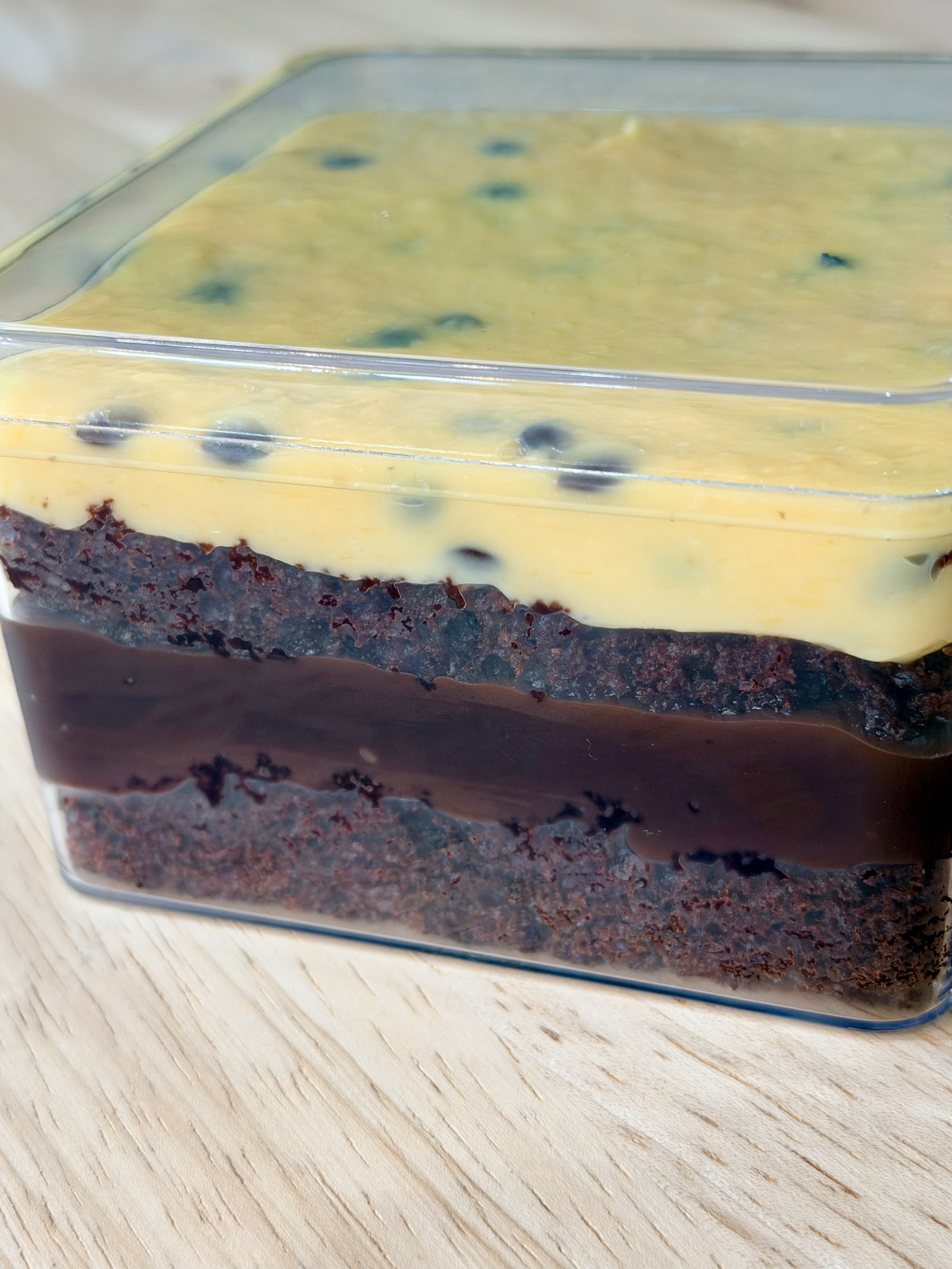 Chocolate with Passion Fruit Cake Box