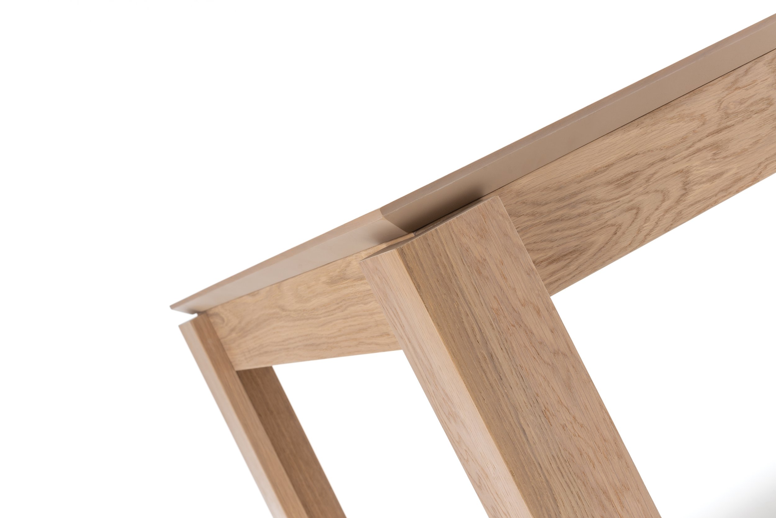 Brooklyn Dining Table (7).jpg