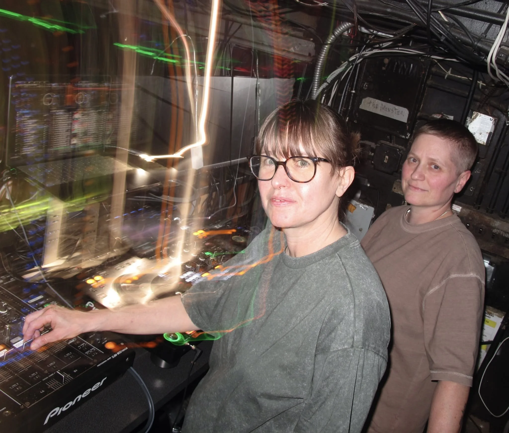 DJs Jools Palmer &amp; Mandy Graves