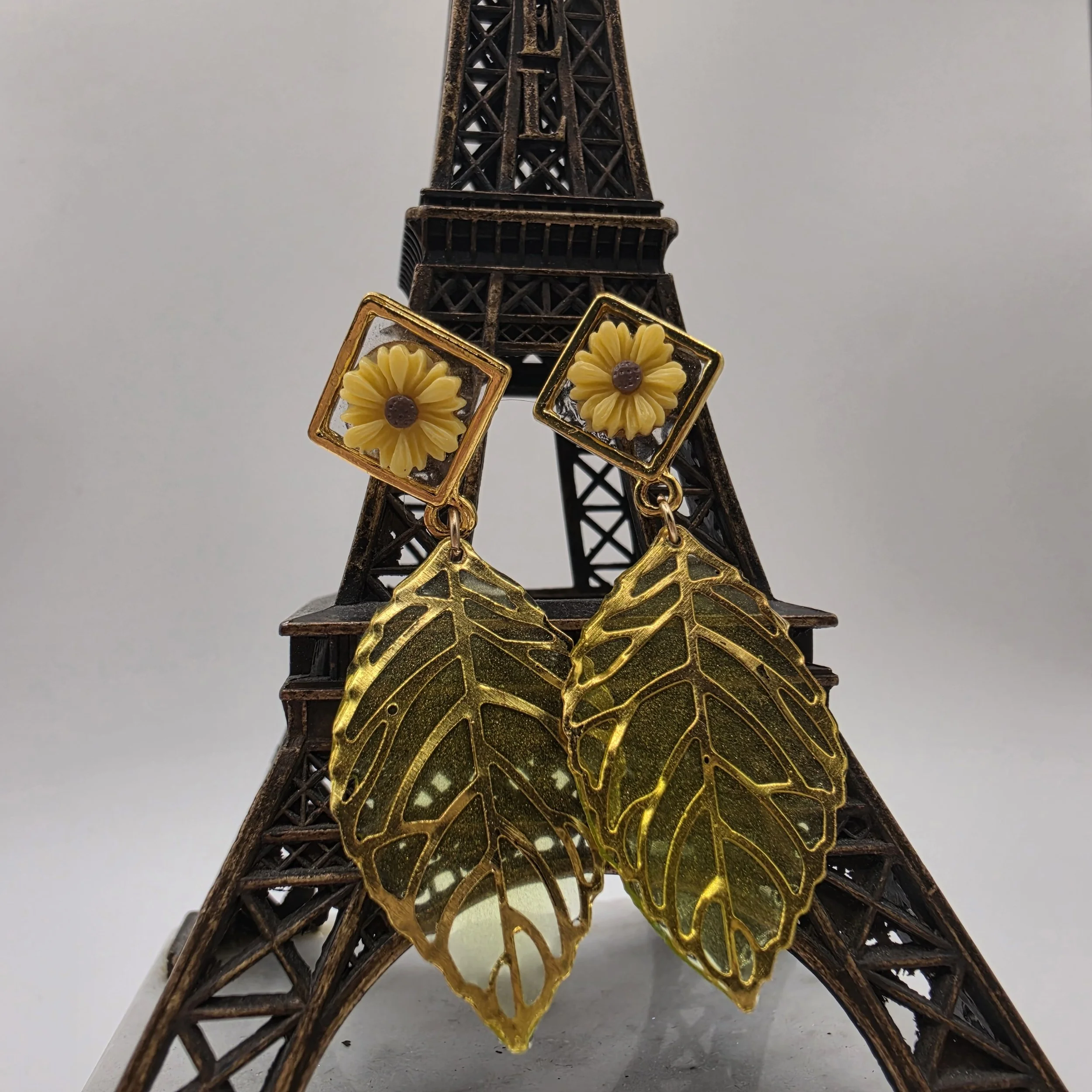 Parisian Spring Dangle Earrings