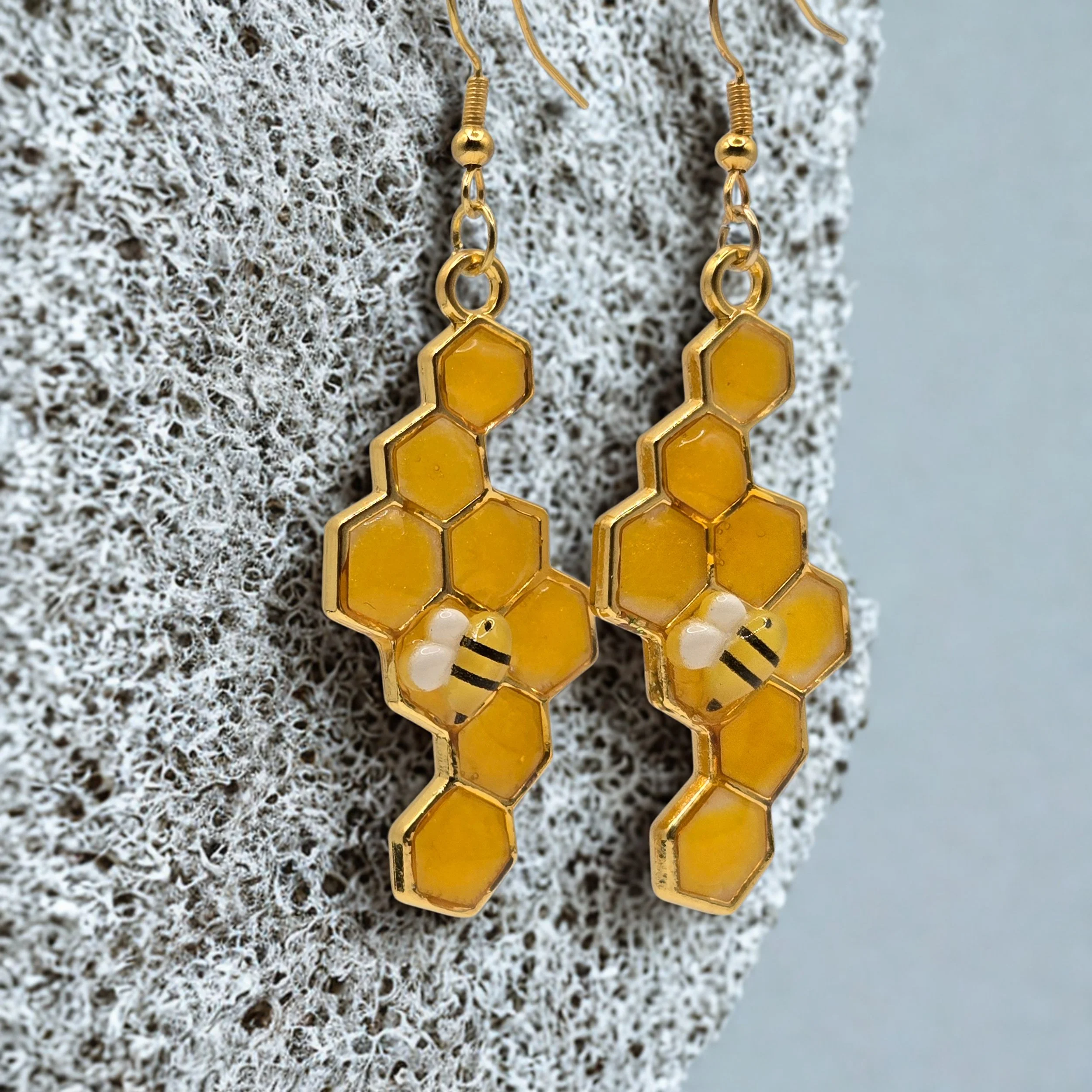 Beautiful Honeycomb Bee Dangles