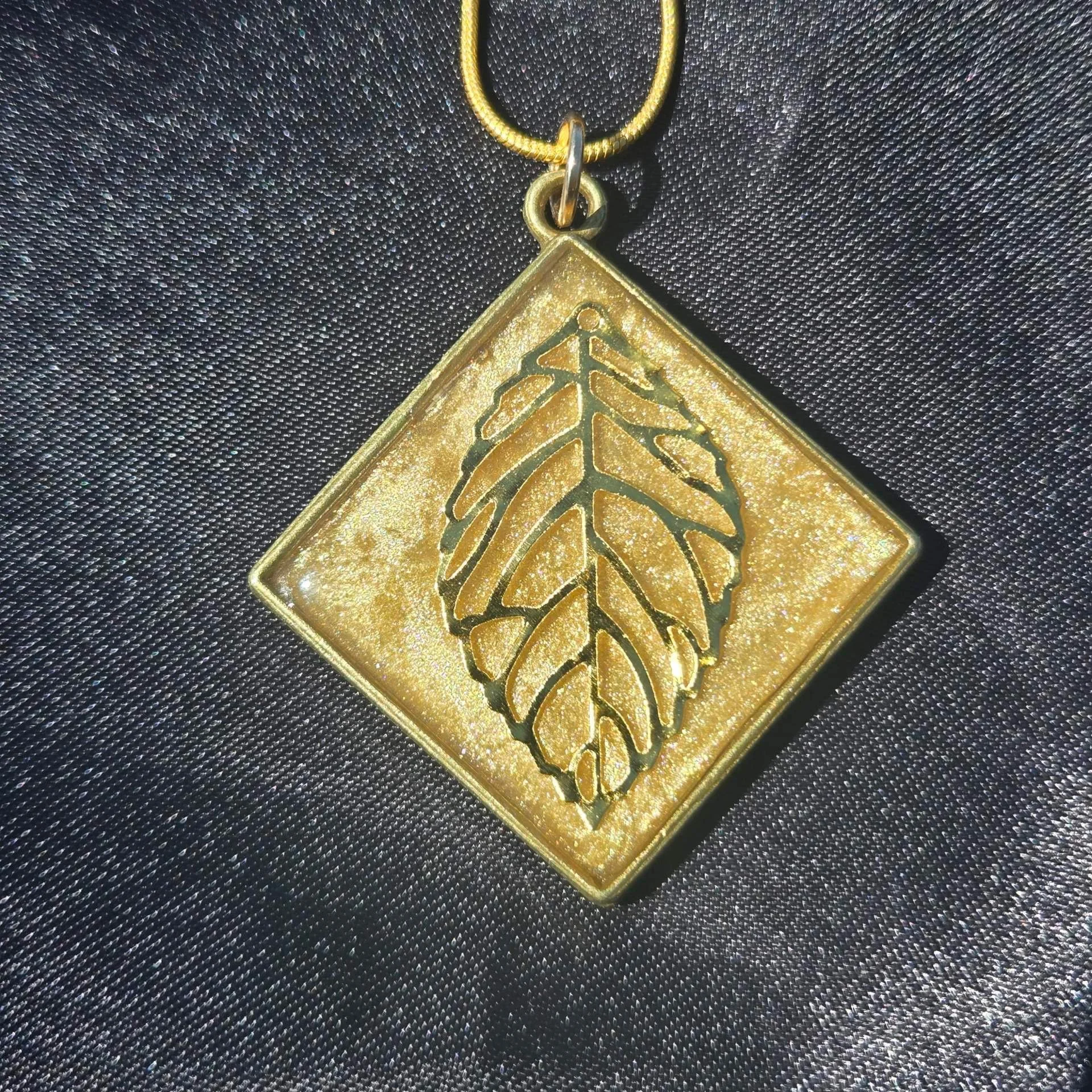 Golden Leaf Champagne Resin Pendant