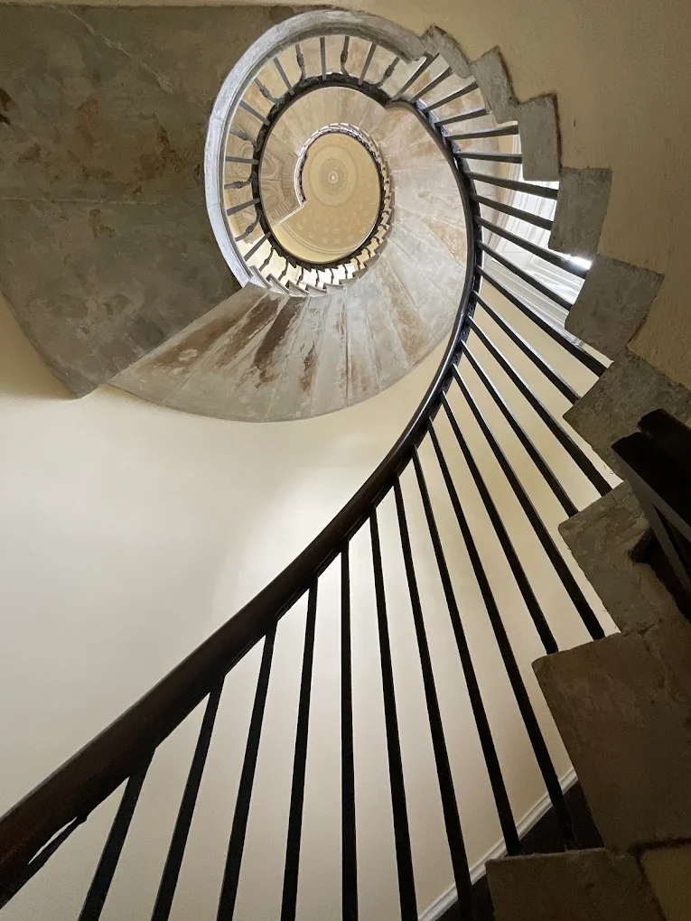 Spiral staircase, Temple of the winds