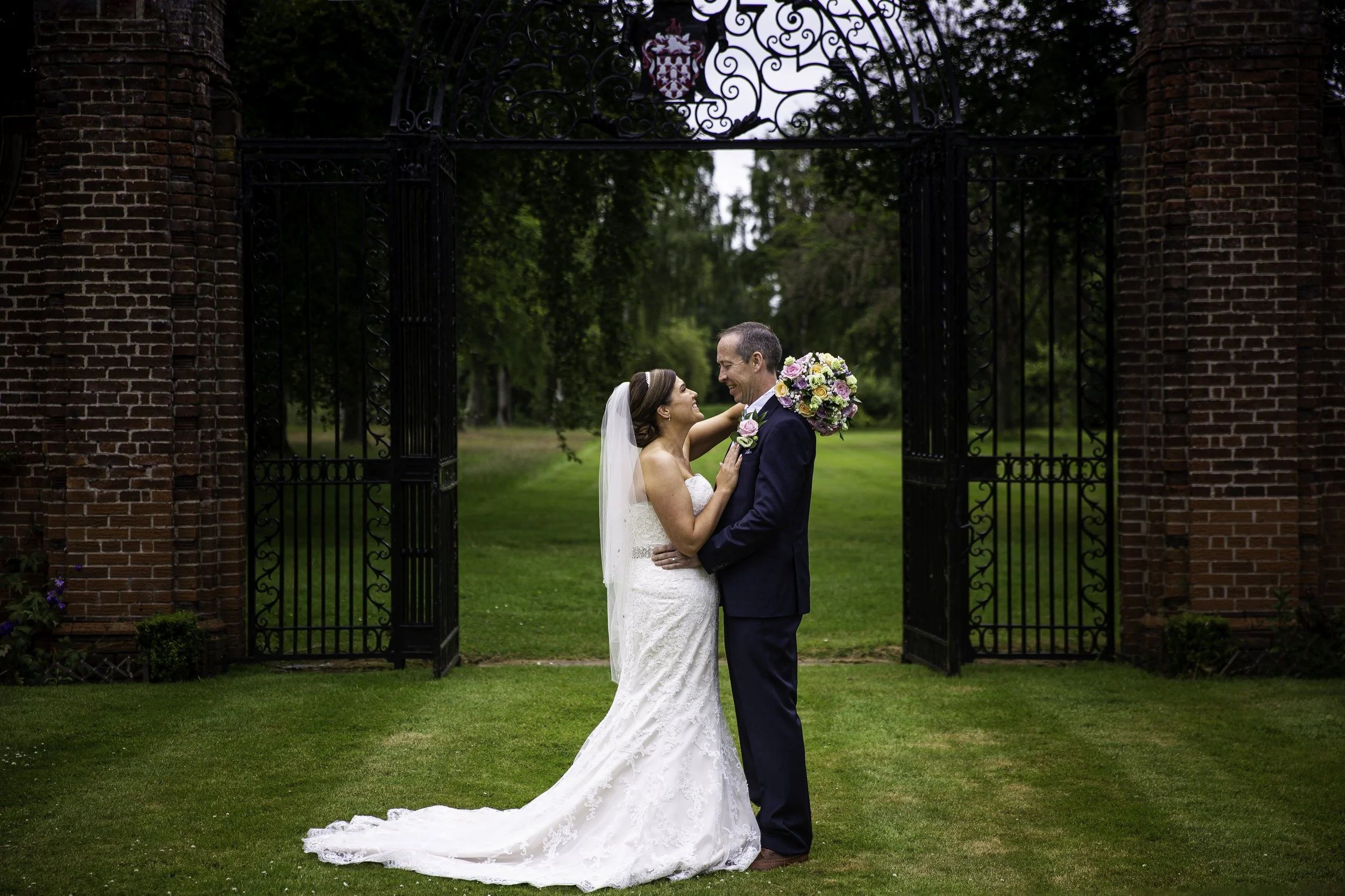 Inglewood Manor House wedding couple in gardens in summer 