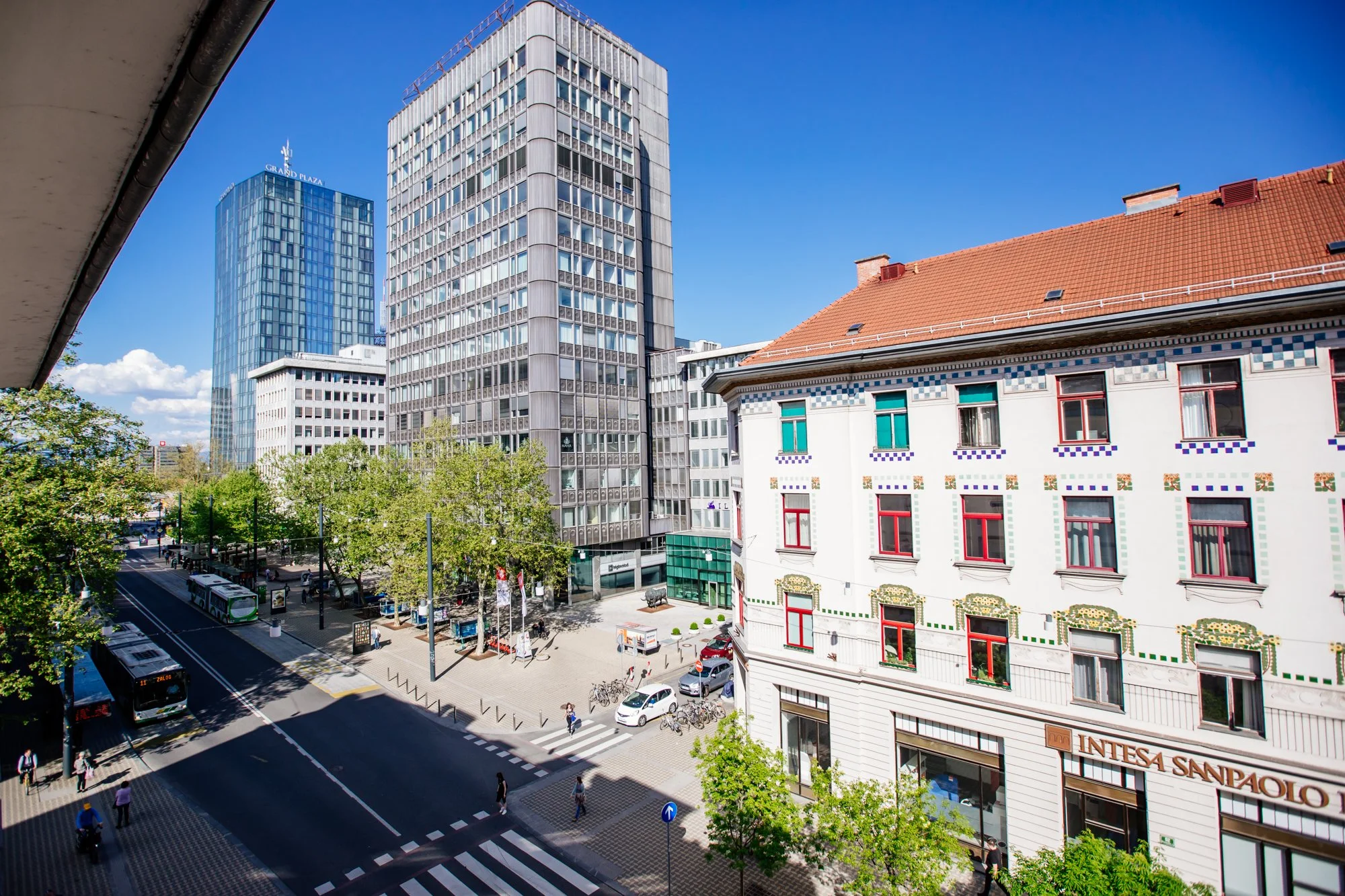 Central Viewpoint Apartment