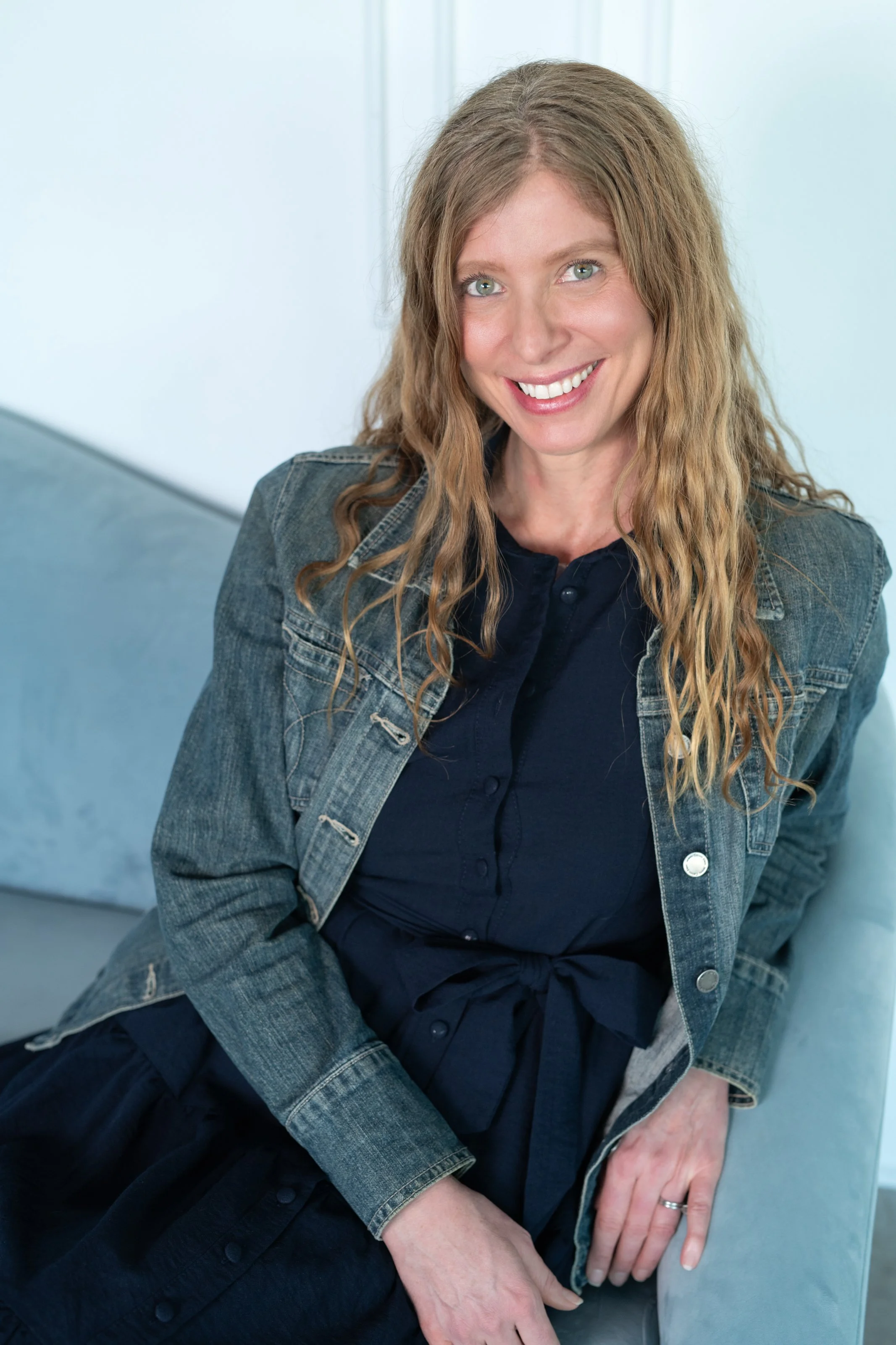 Nina portrait: Nina Cashman, certified executive coach and founder of Pave Your Way, Denver Colorado