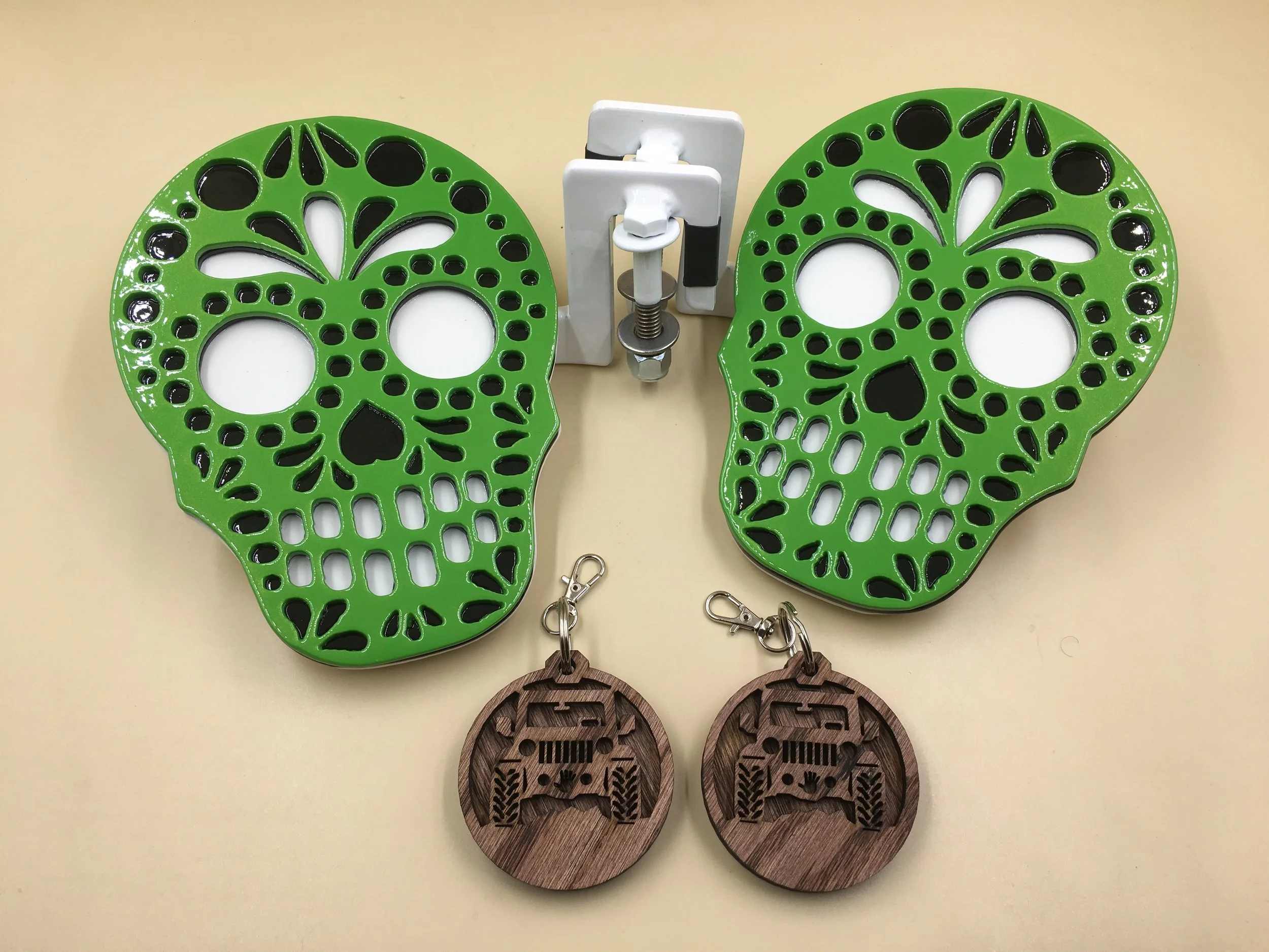 Vibrant Skull Jeep Foot Pegs/ Free Shipping