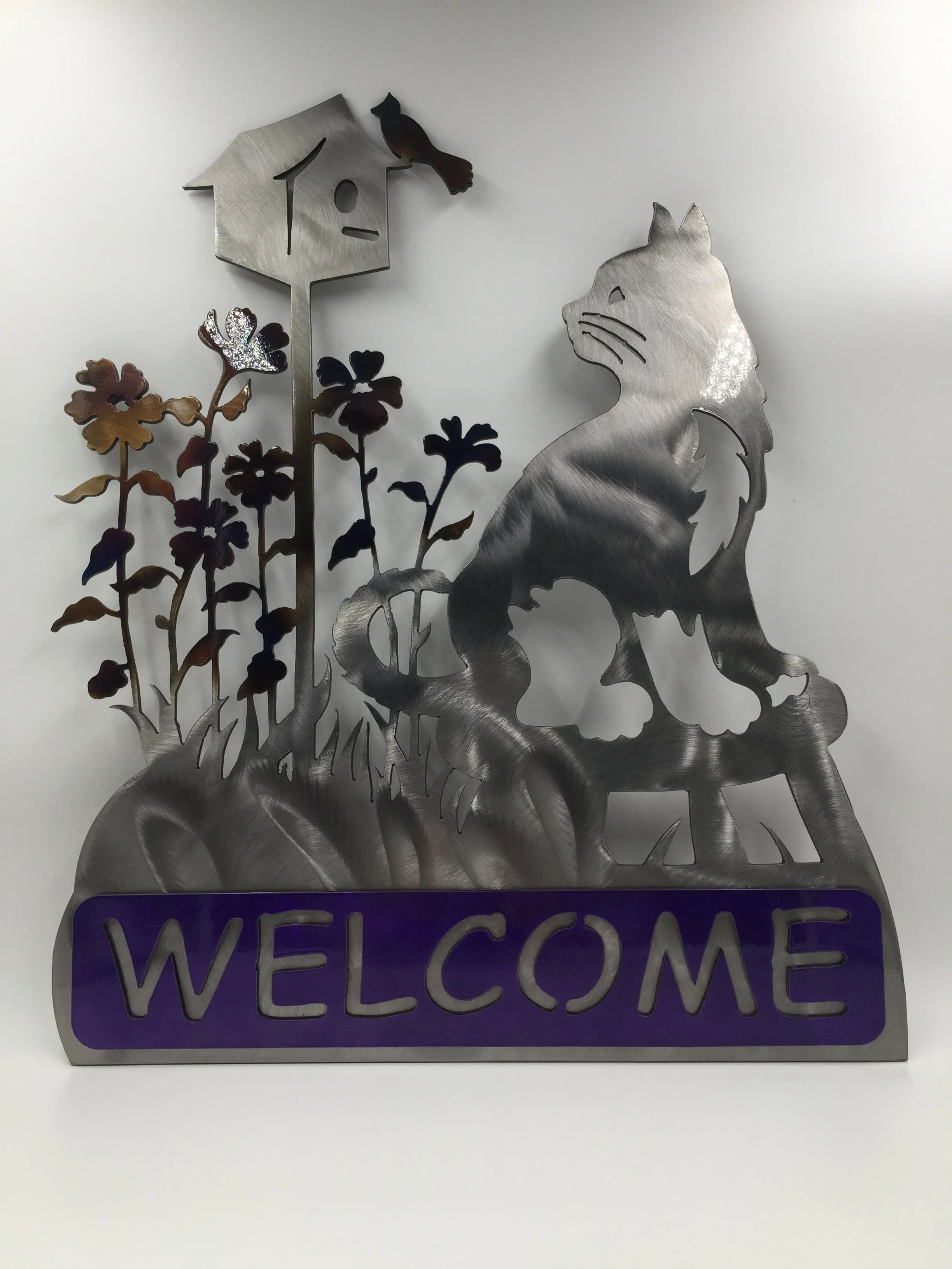 Charming Metal Cat Welcome Sign