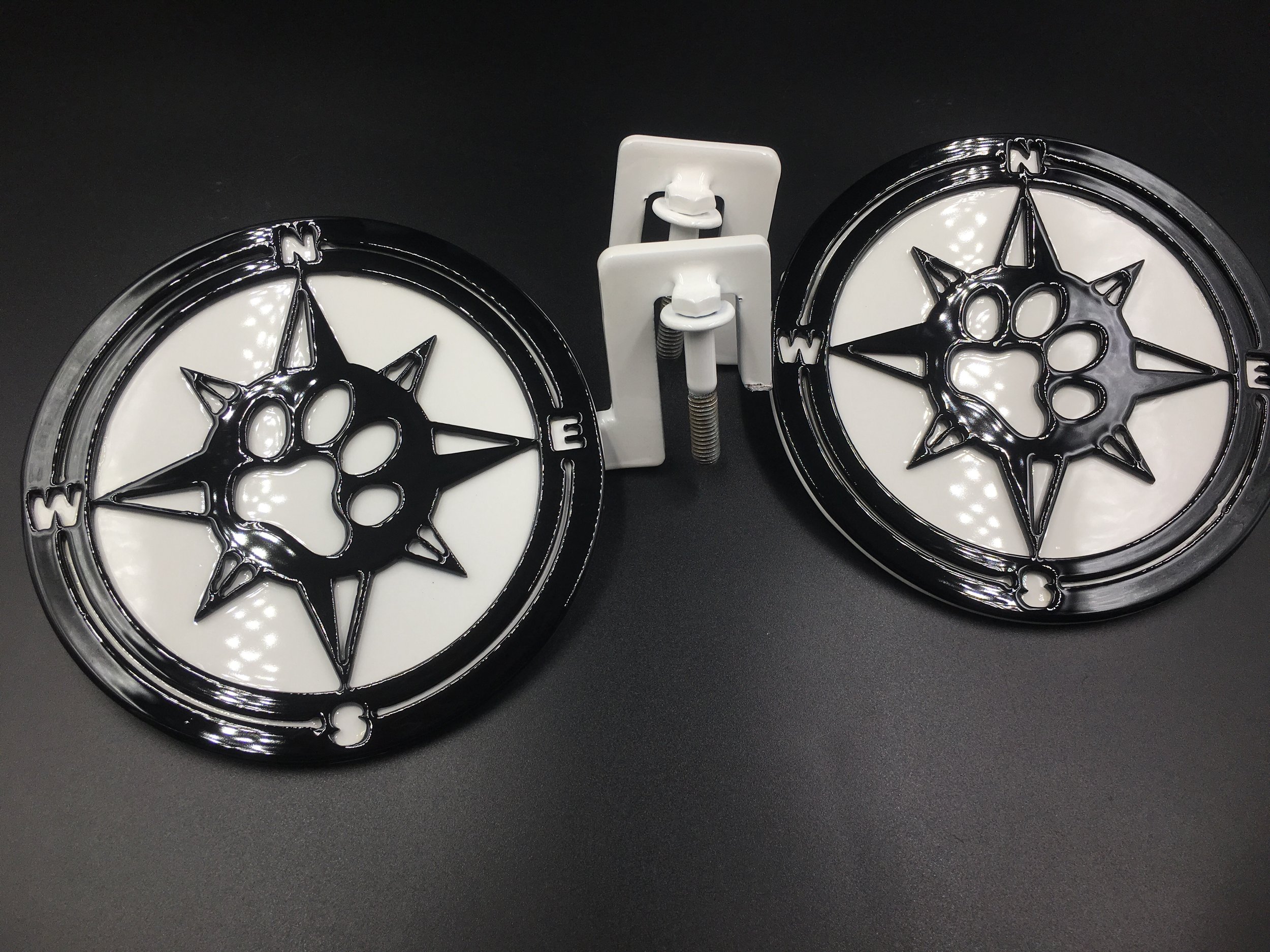 Compass Paw Print Jeep Foot Pegs