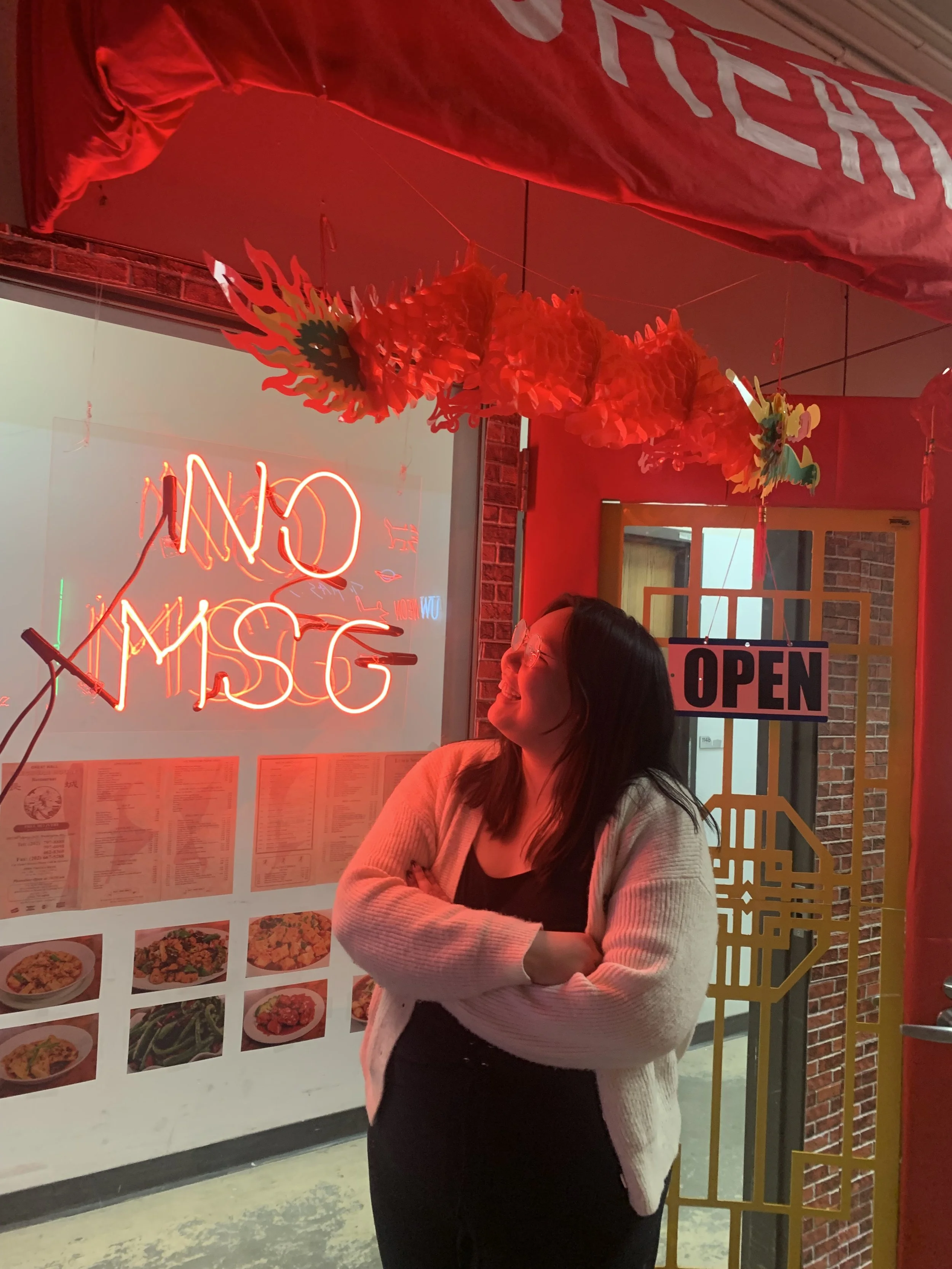 Great Wall (neon, mixed media)