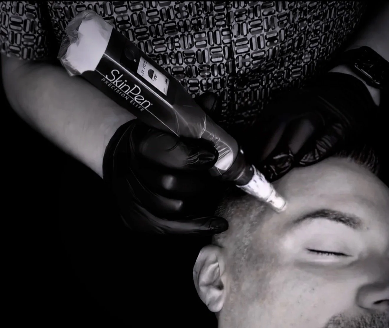 Skinpen Microneedling with the only FDA Approved HD Lift.  This is often on sale and recommended in a series.  Revolution Beauty PDX is certified and backed my a medical director.  Ultimate anti aging, skin tightening, acne scar reducing, collagen
