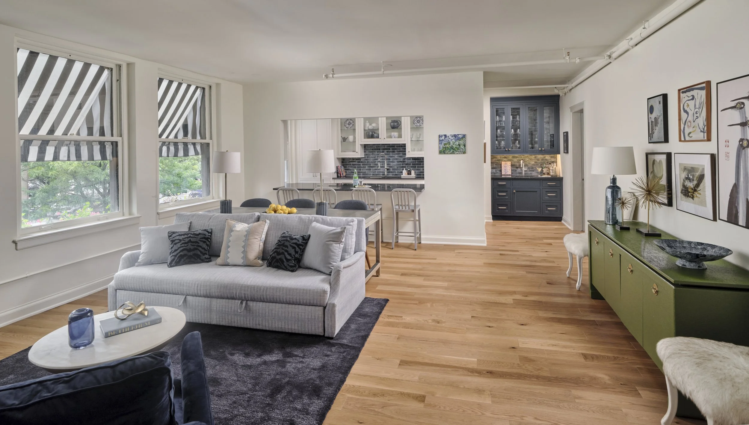 KITCHEN DESIGN, KITCHEN RENOVATION, INTERIOR DESIGN, CUSTOM CABINETRY, CABINETRY DESIGN, KITCHEN ISLAND