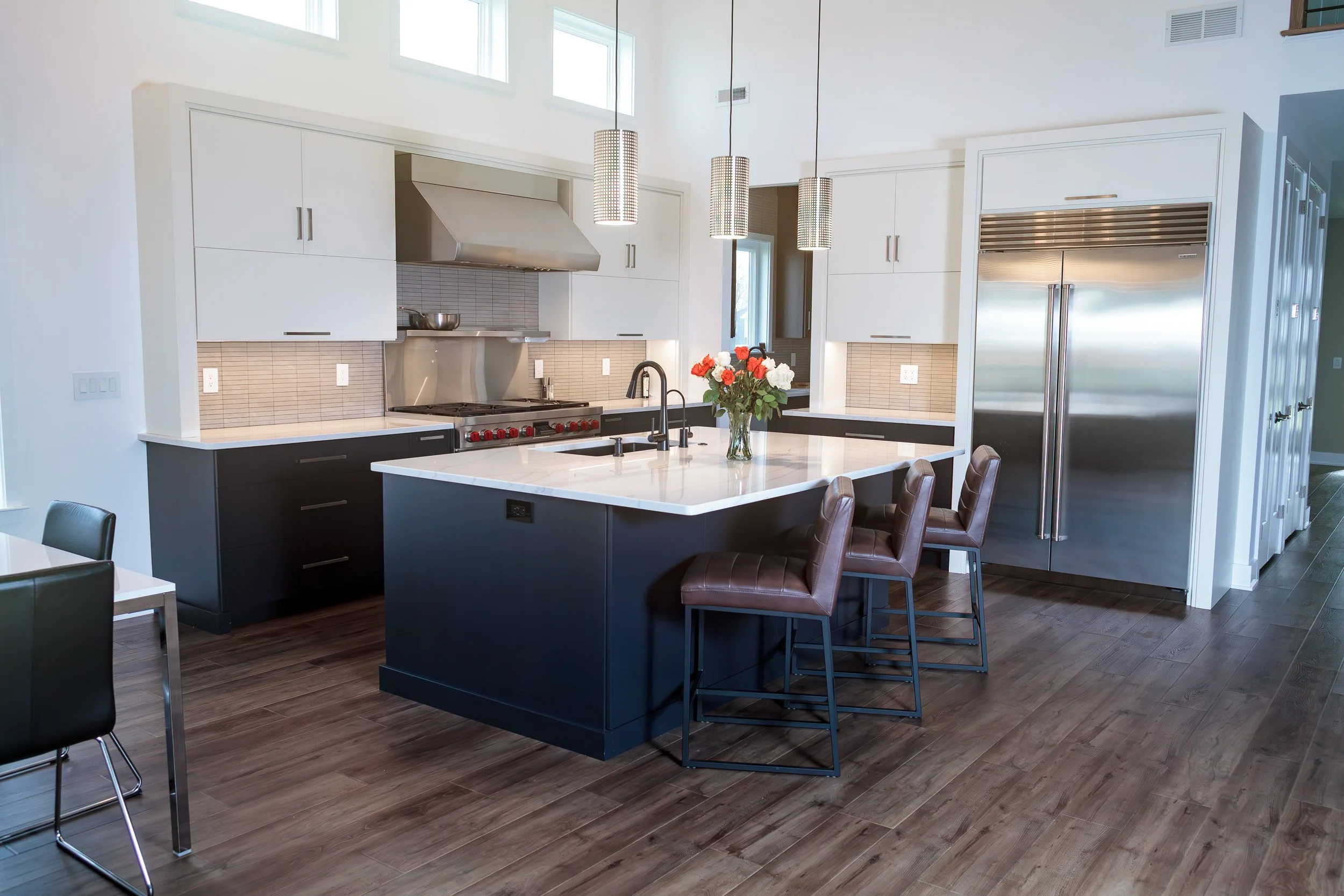 KITCHEN DESIGN, KITCHEN RENOVATION, INTERIOR DESIGN, CUSTOM CABINETRY, CABINETRY DESIGN, KITCHEN ISLAND