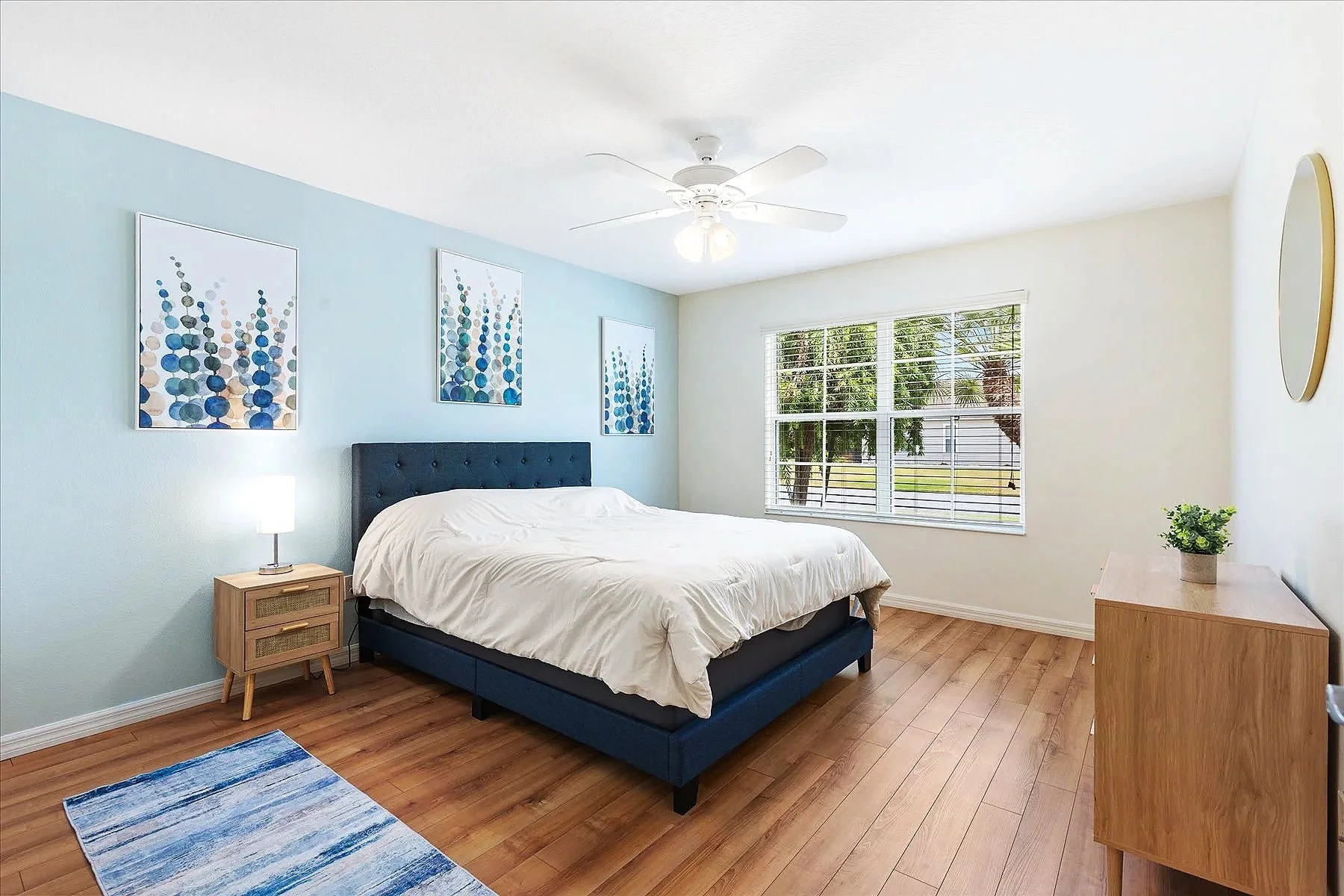 Bedroom2.jpg