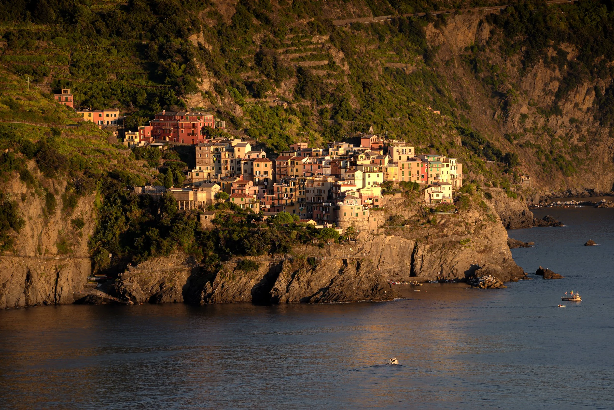 Corniglia of Amber Light - 2263