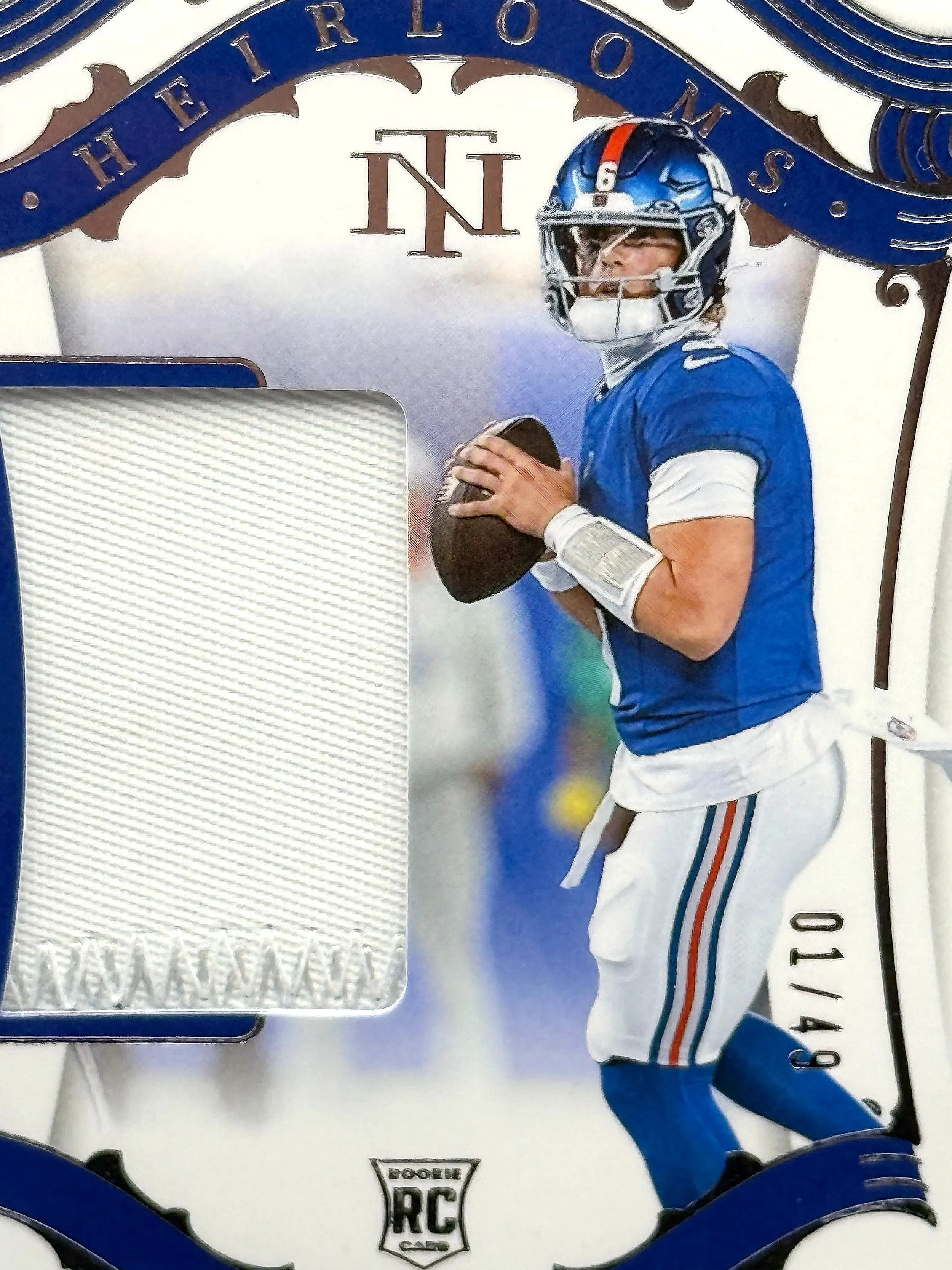 2025 Panini National Treasures Jaxson Dart /10 Heirlooms Gold #H-JDT Giants Football Card Front Detail