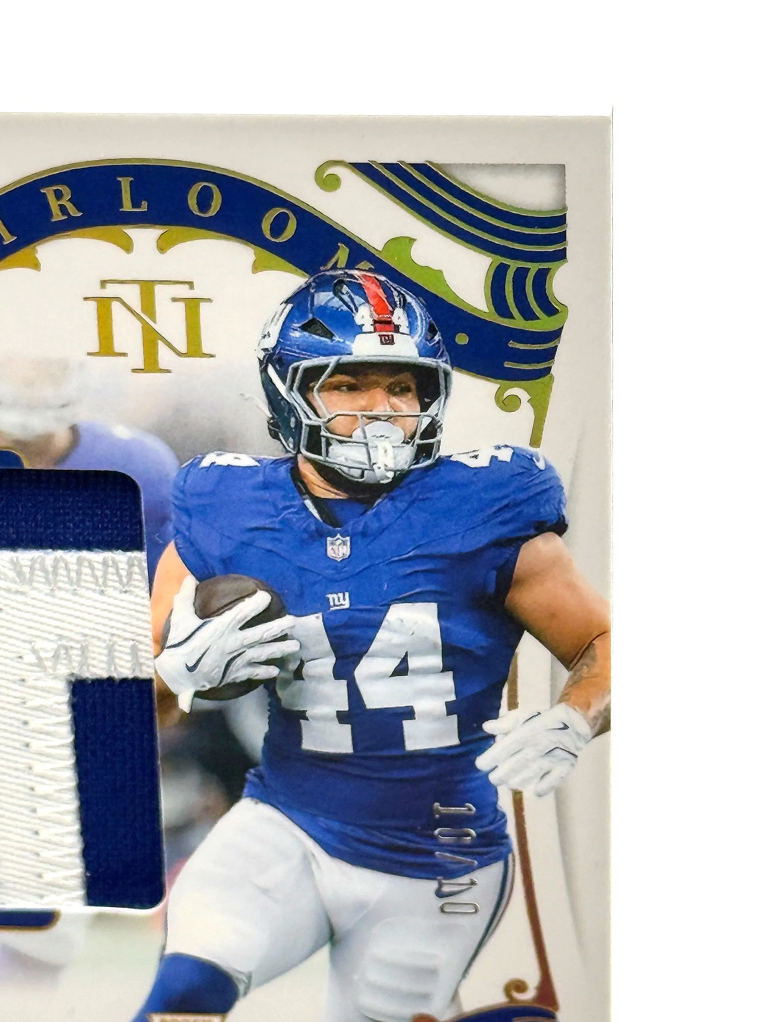 2025 National Treasures Cam Skattebo Heirlooms RC /10 - New York Giants football card top right corner