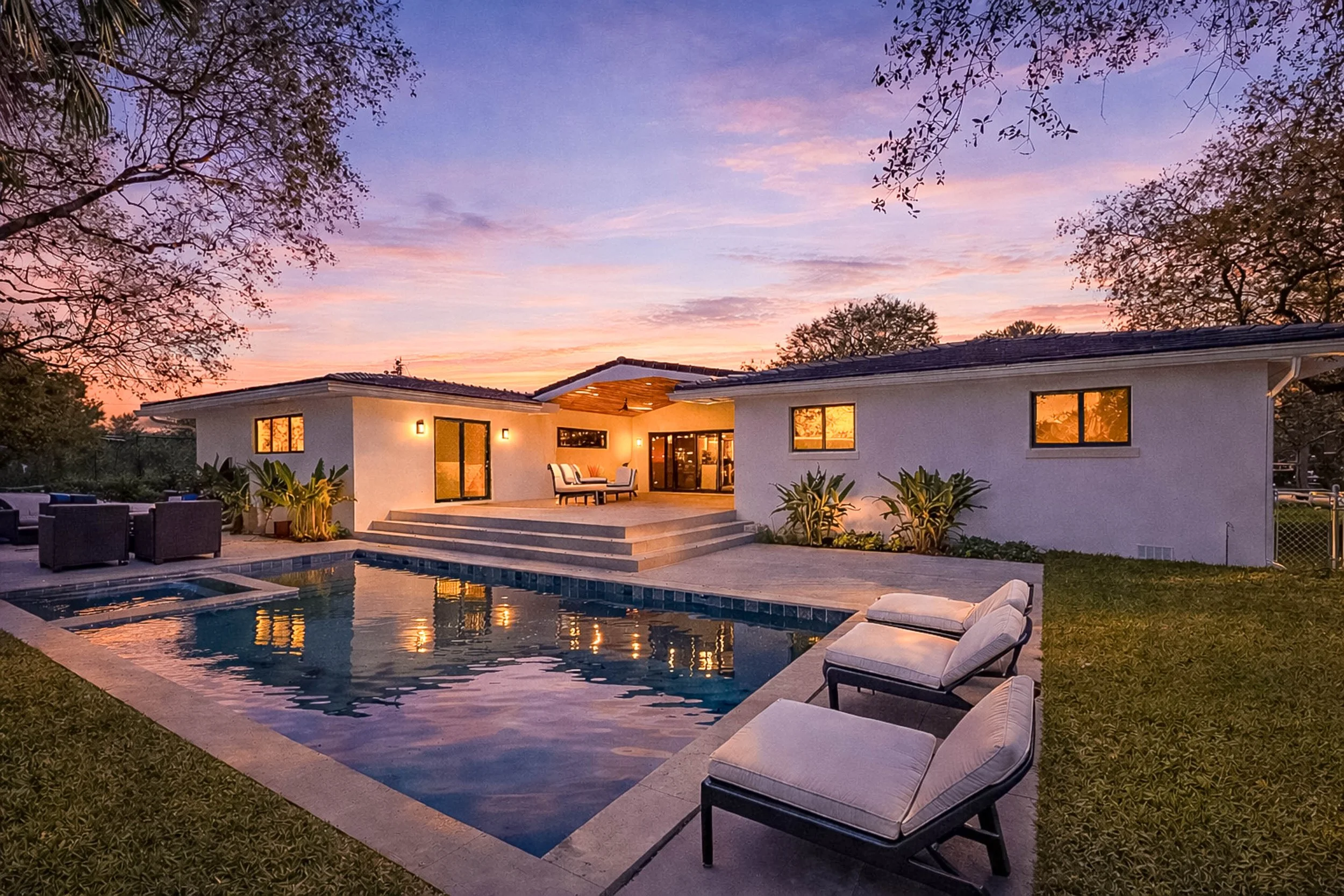 12940 SW 73rd Ave (1 of 2).jpg