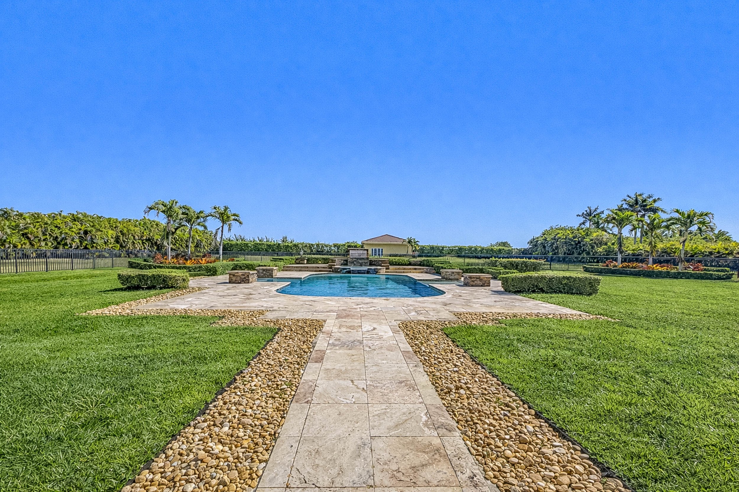 14901 SW 179th Ave (4 of 25).jpg