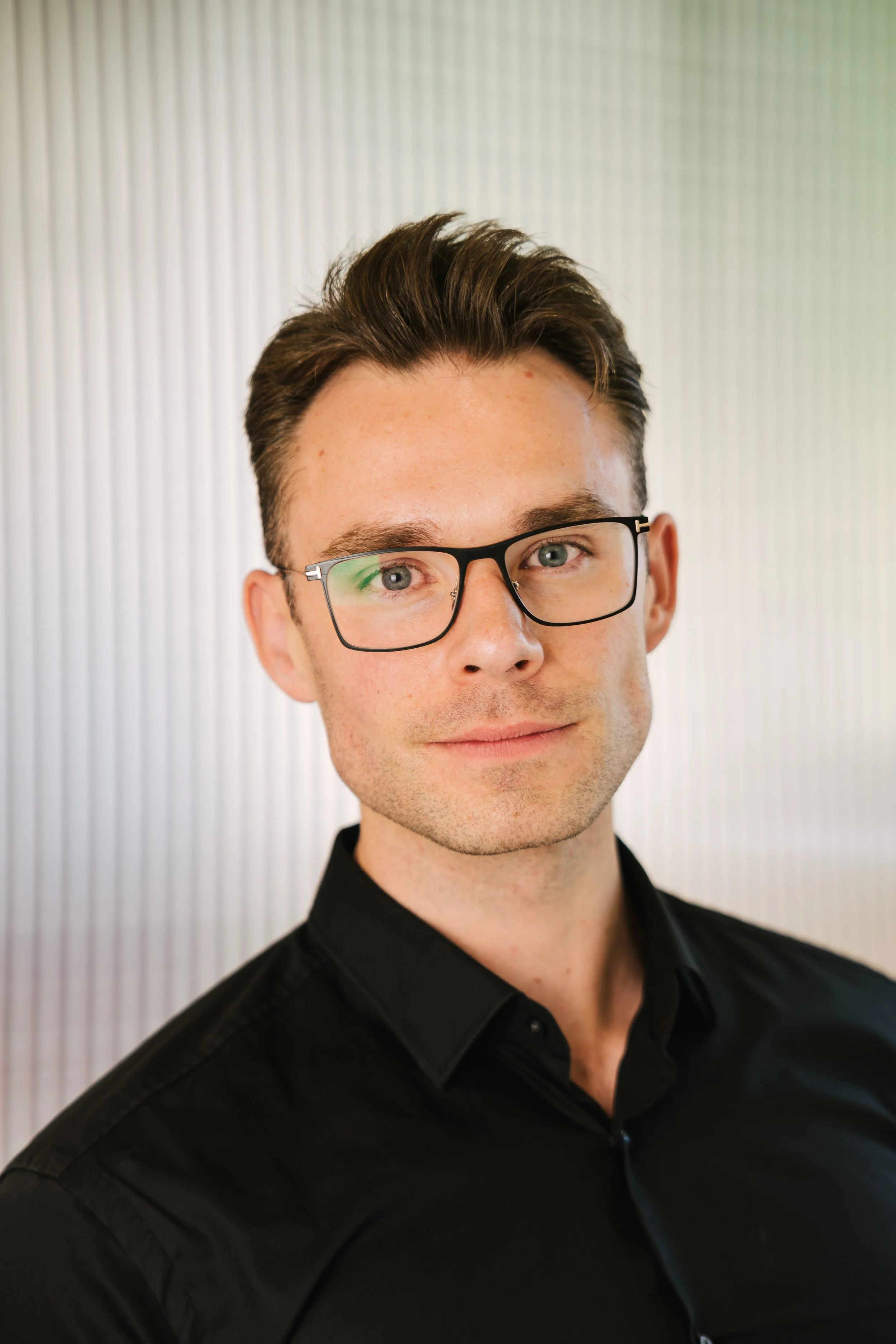 TrouDigital Headshots-11.jpg