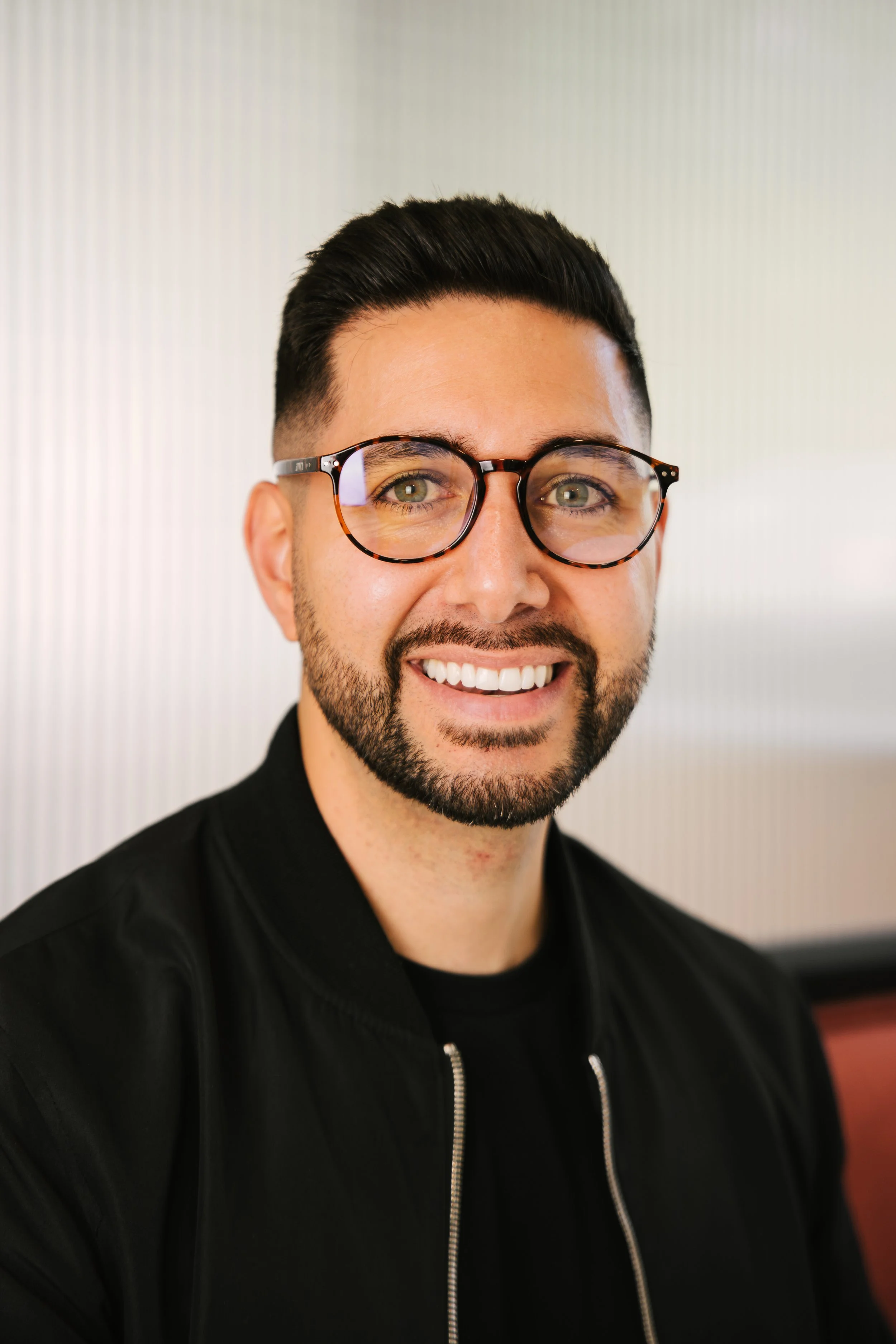 TrouDigital Headshots-18.jpg