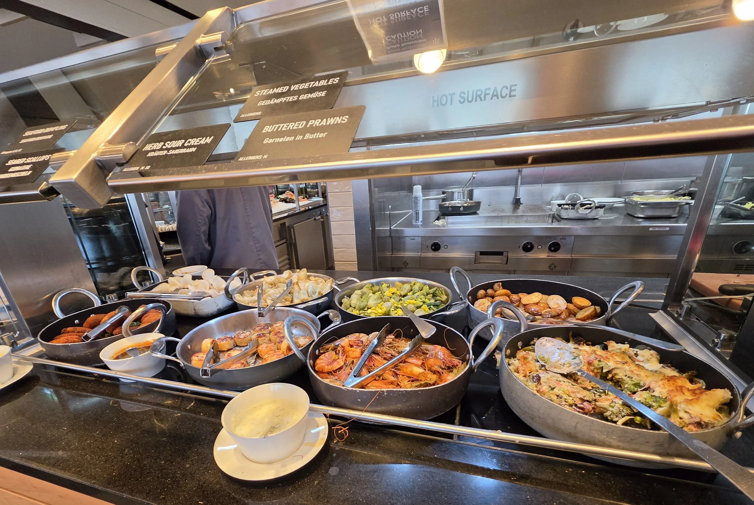 2026-8-30 - Seafood Buffet night - table 2.jpg