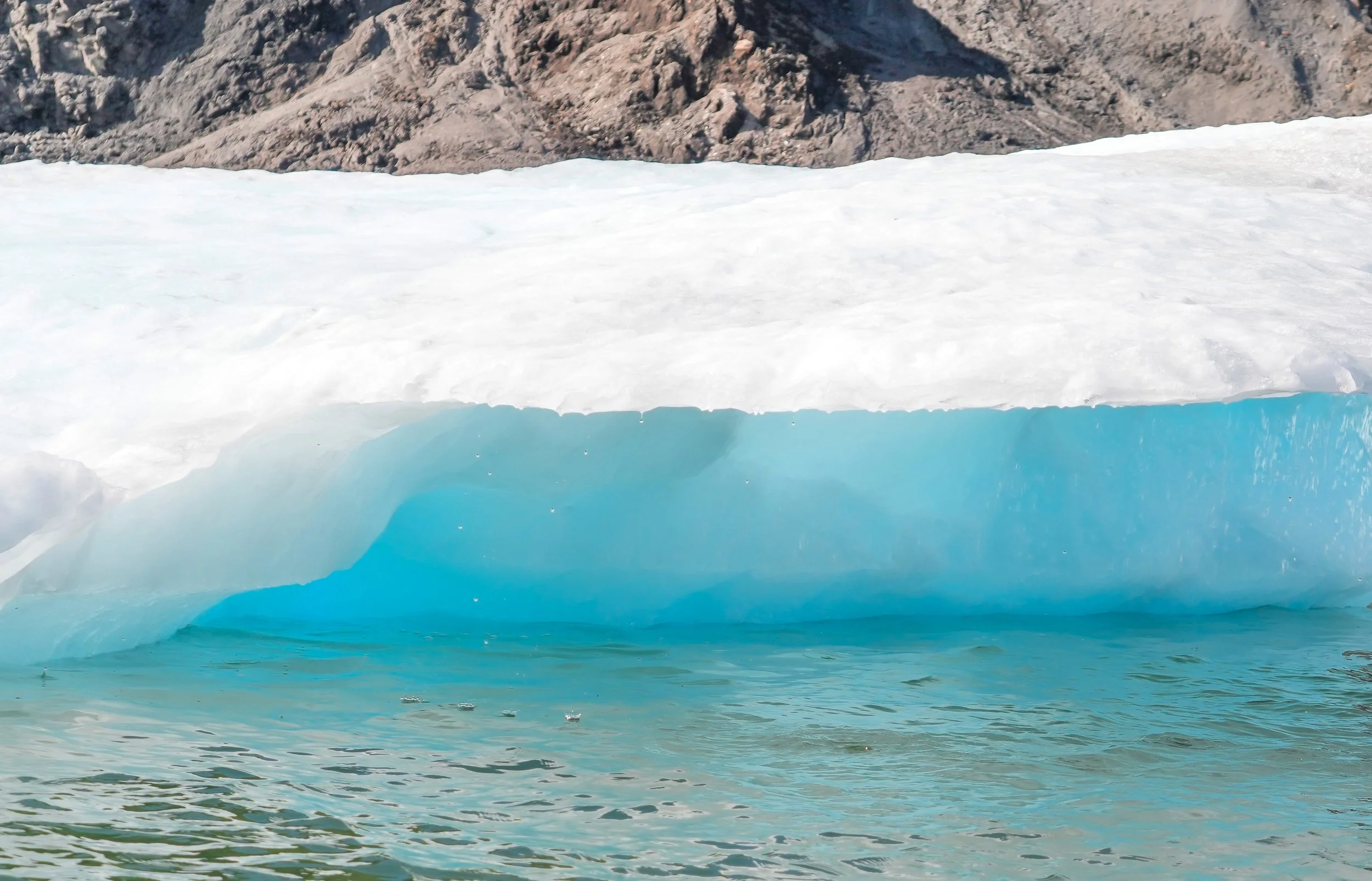 2026-8-17 - Smoking Hills - Ice cave 1.JPG
