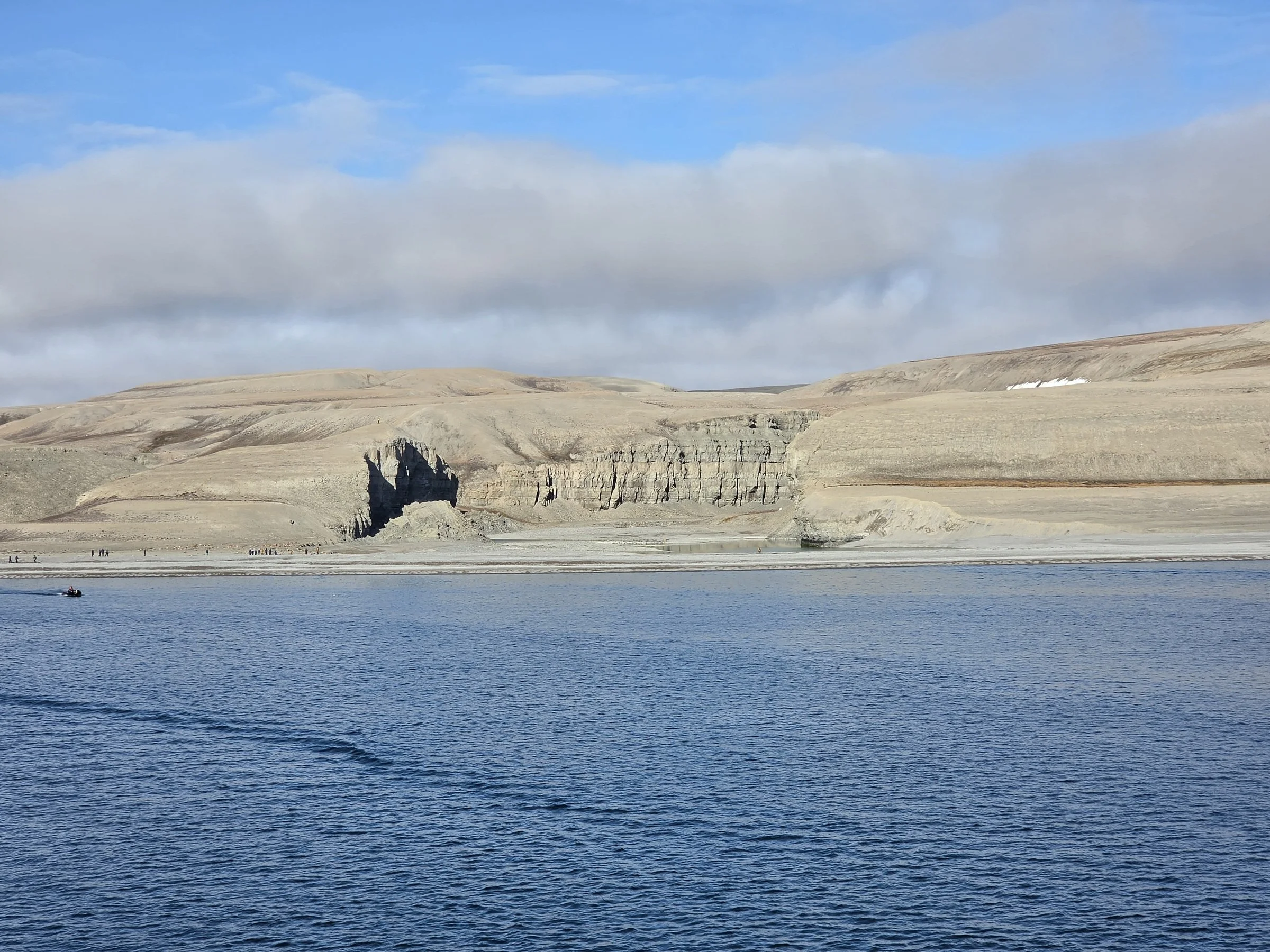 2026-8-24 - Fury Beach - cliffs - small.jpg