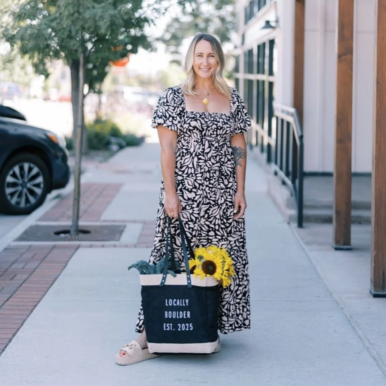 Happy birthday to @kimandzoe, founder and Editor-in-Chief of @locallyboulder. Not only is she an amazing mom and wife, she&rsquo;s a natural connector, so much fun to be around, and knows how to throw an incredible party. If you missed her holiday ma