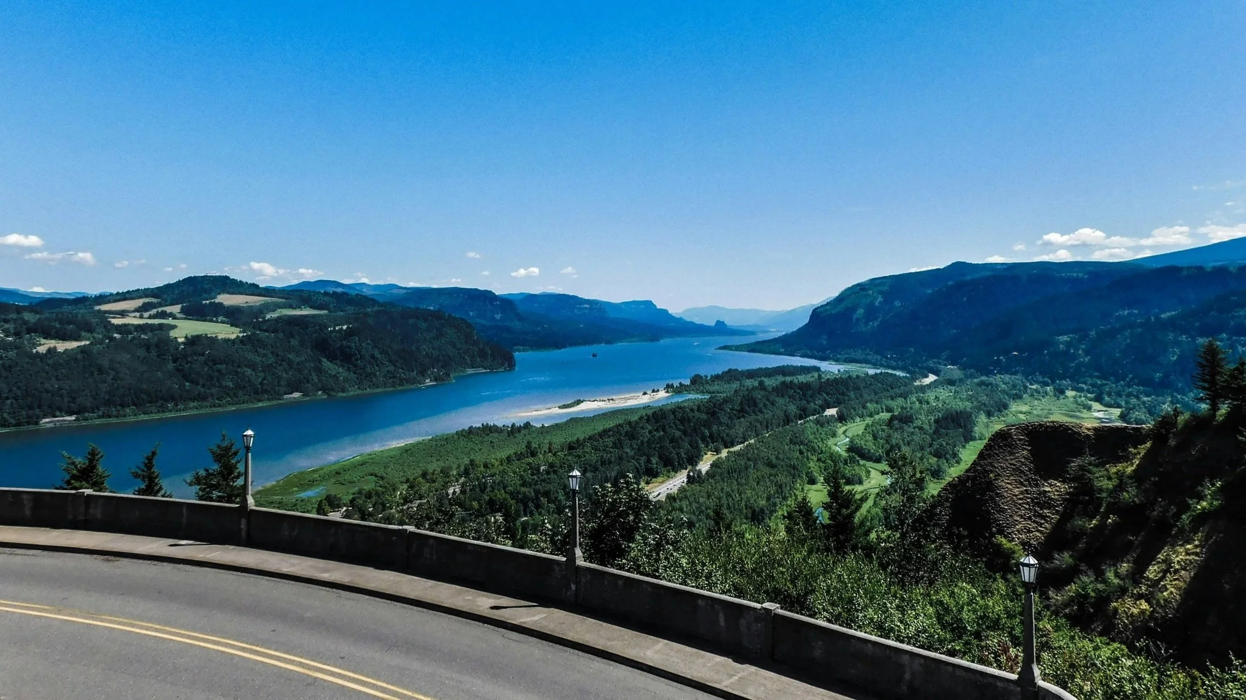 Columbia Gorge in Multnomah County. Vote for Michael Lee for Multnomah County Judge in 2026 election.