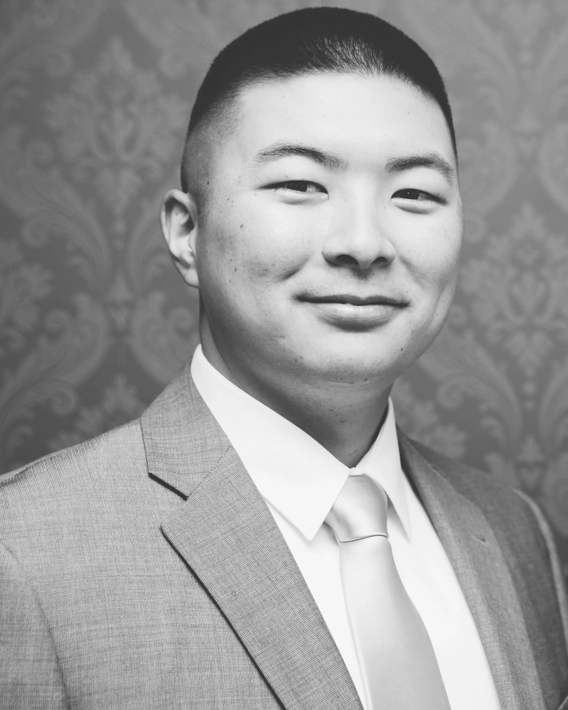 Vote for Michael Lee, running for Multnomah County Judge in 2026 election.