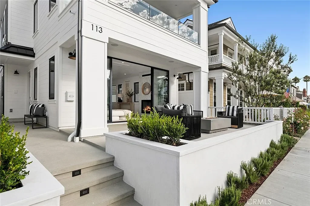 An image of 113 Topaz Ave