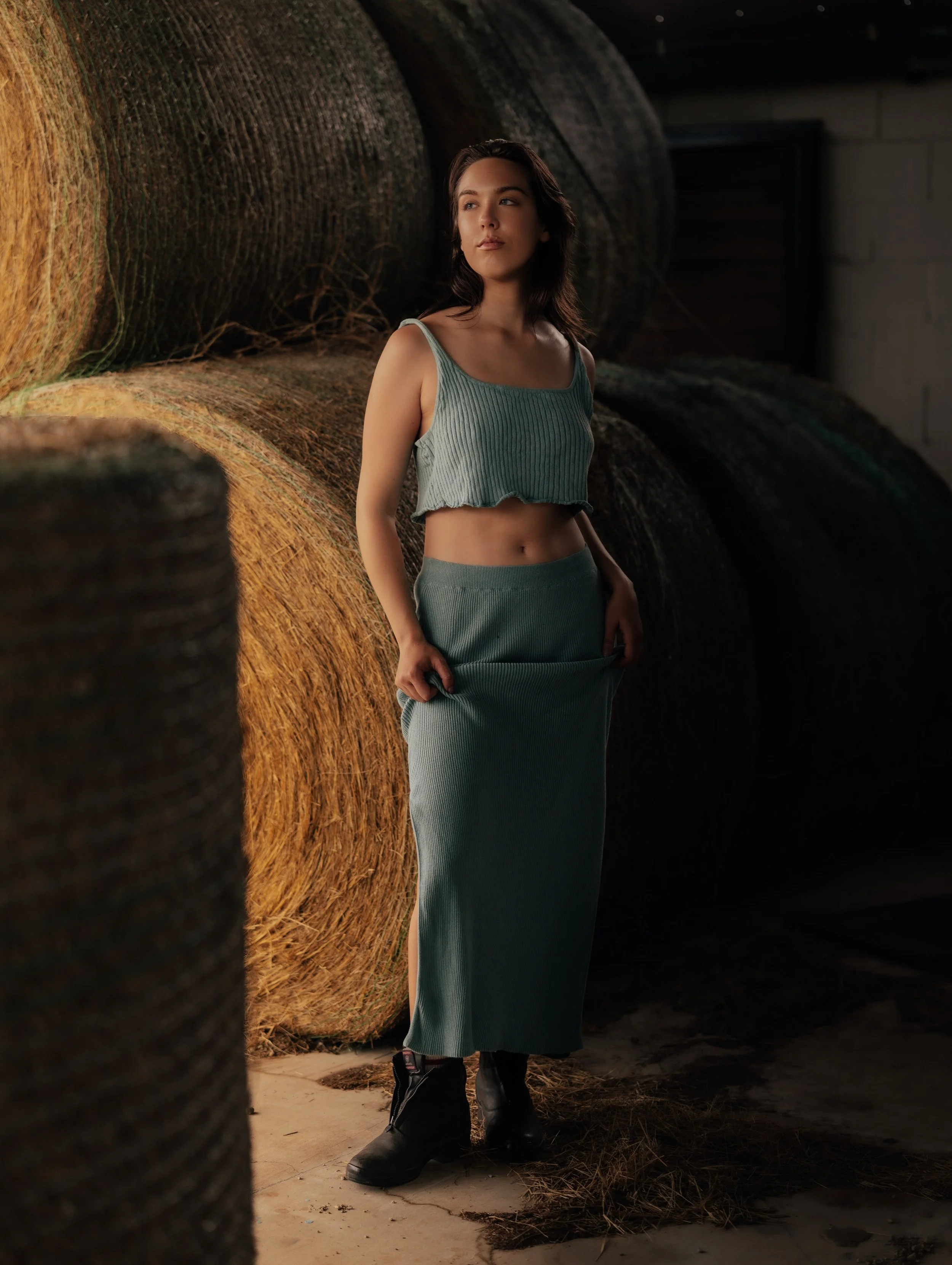 shadow work (literally) //

experimenting with lower light and trusting the shadows

#equestrianphotography #equestrianphotography #horsegirlenergy #brandphotographer creativedirectio
