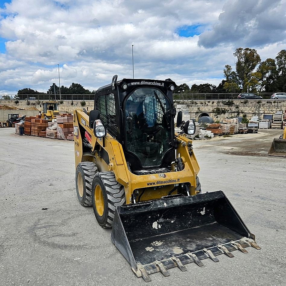 Mini Pala Caterpillar CAT 226D3