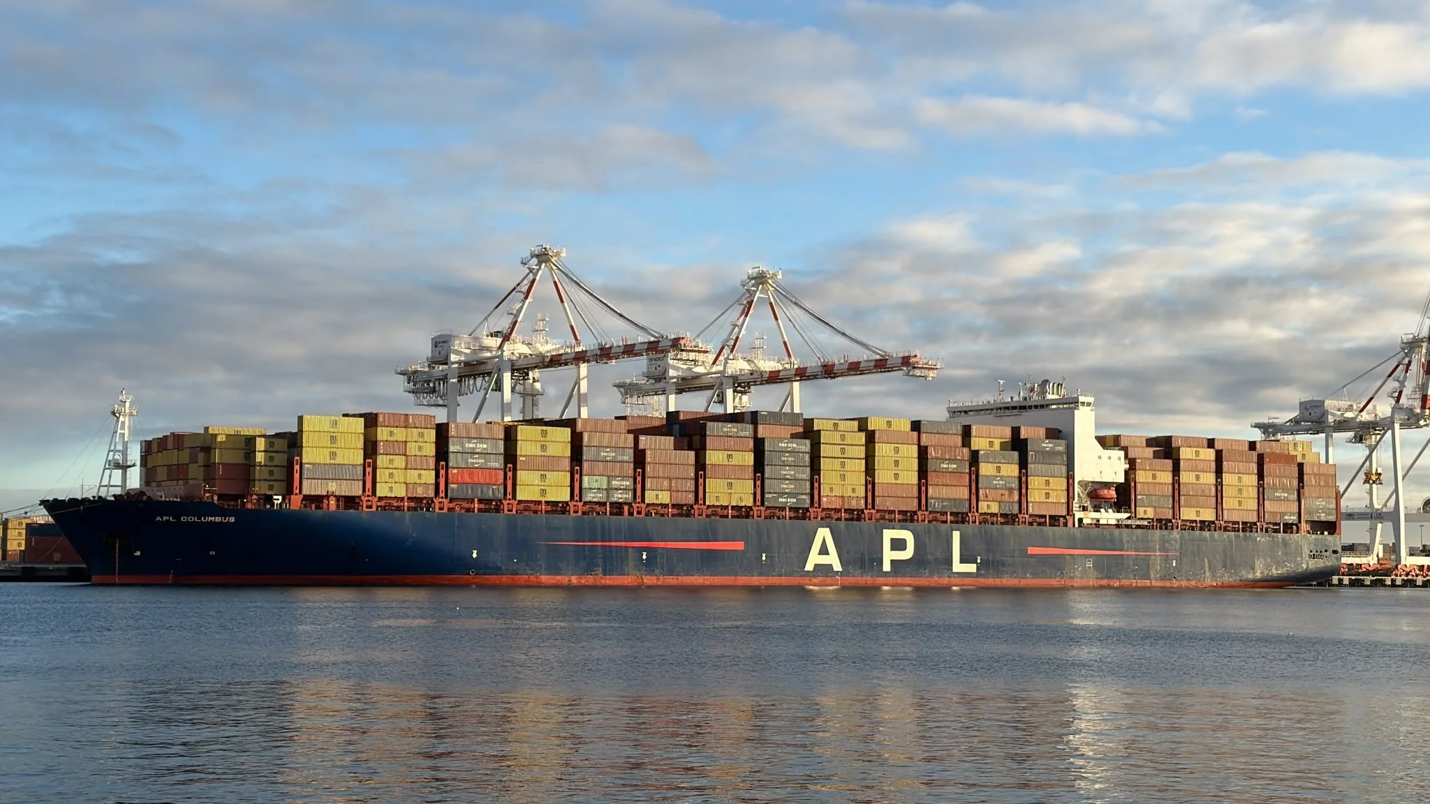 June Container Volumes Dip as Weather Impacts Fremantle Operations