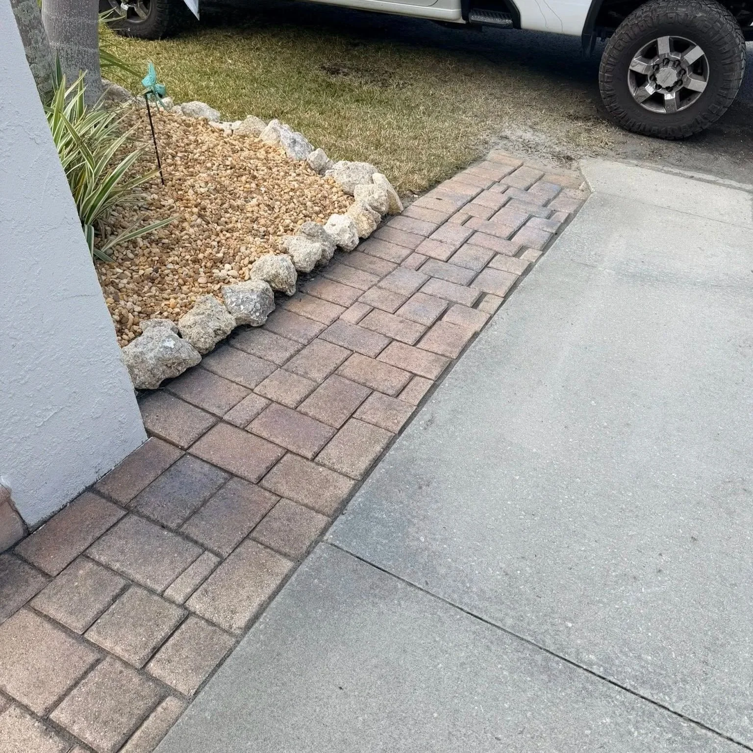  Pressure Wash & Paver Seal | After