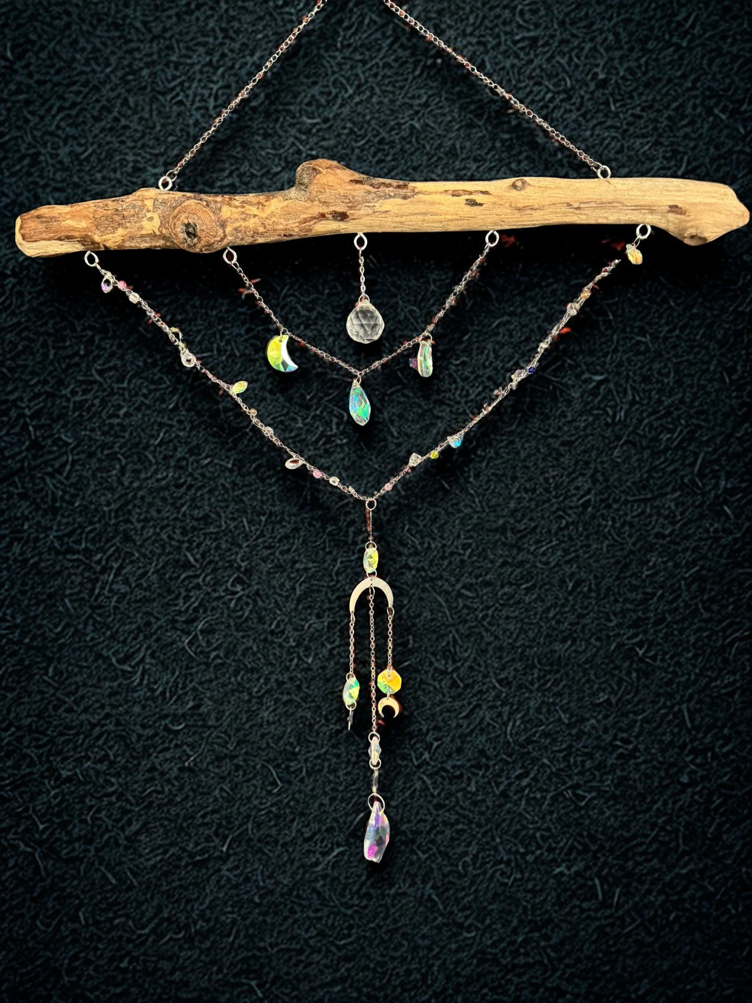 Suncatcher with driftwood