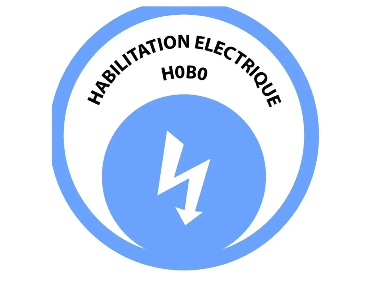 Logo circulaire en bleu avec un symbole de éclair blanc au centre, et le texte 'HABILITATION ELECTRIQUE HOBO' en haut