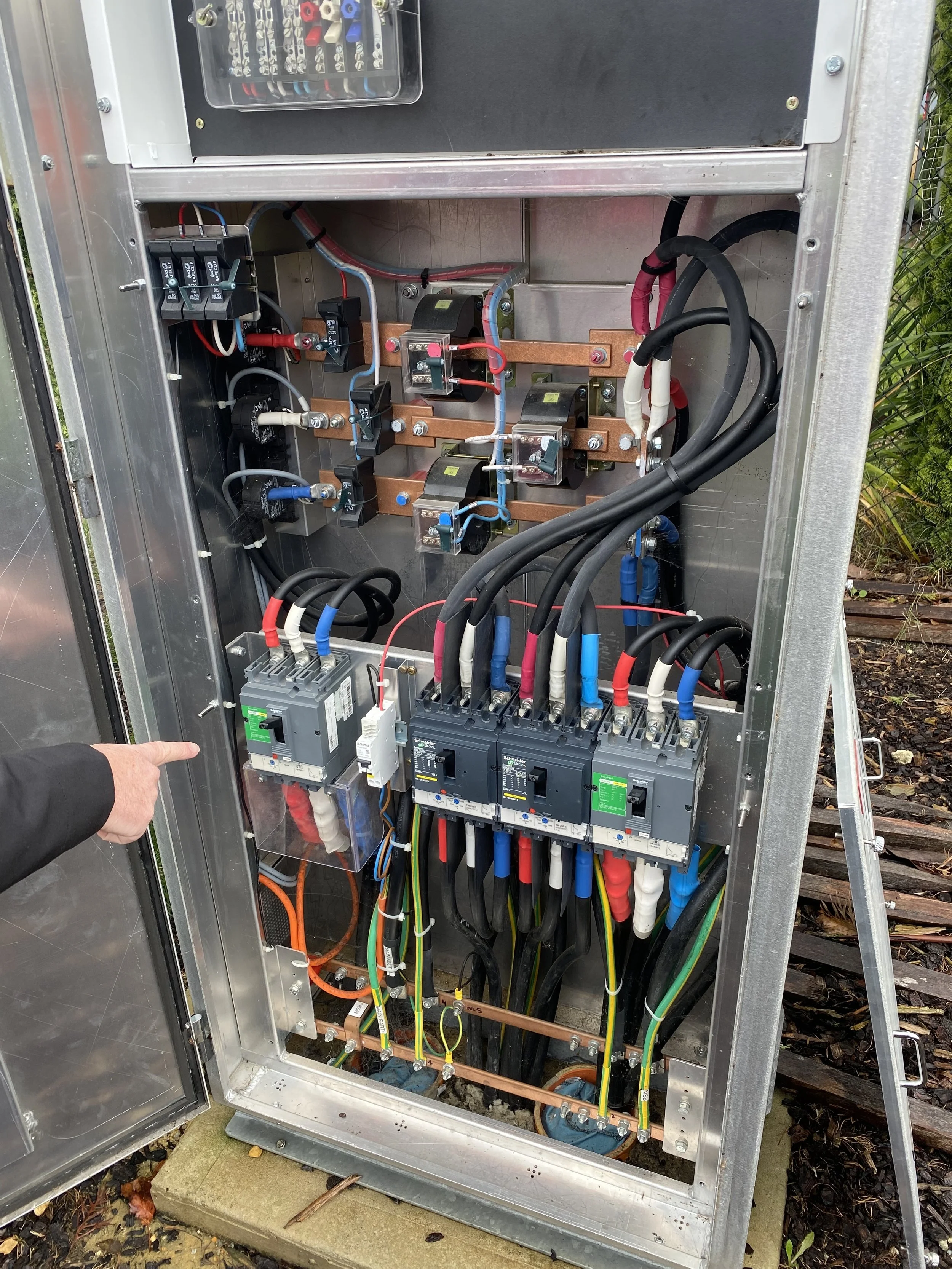 Distribution board installation on site