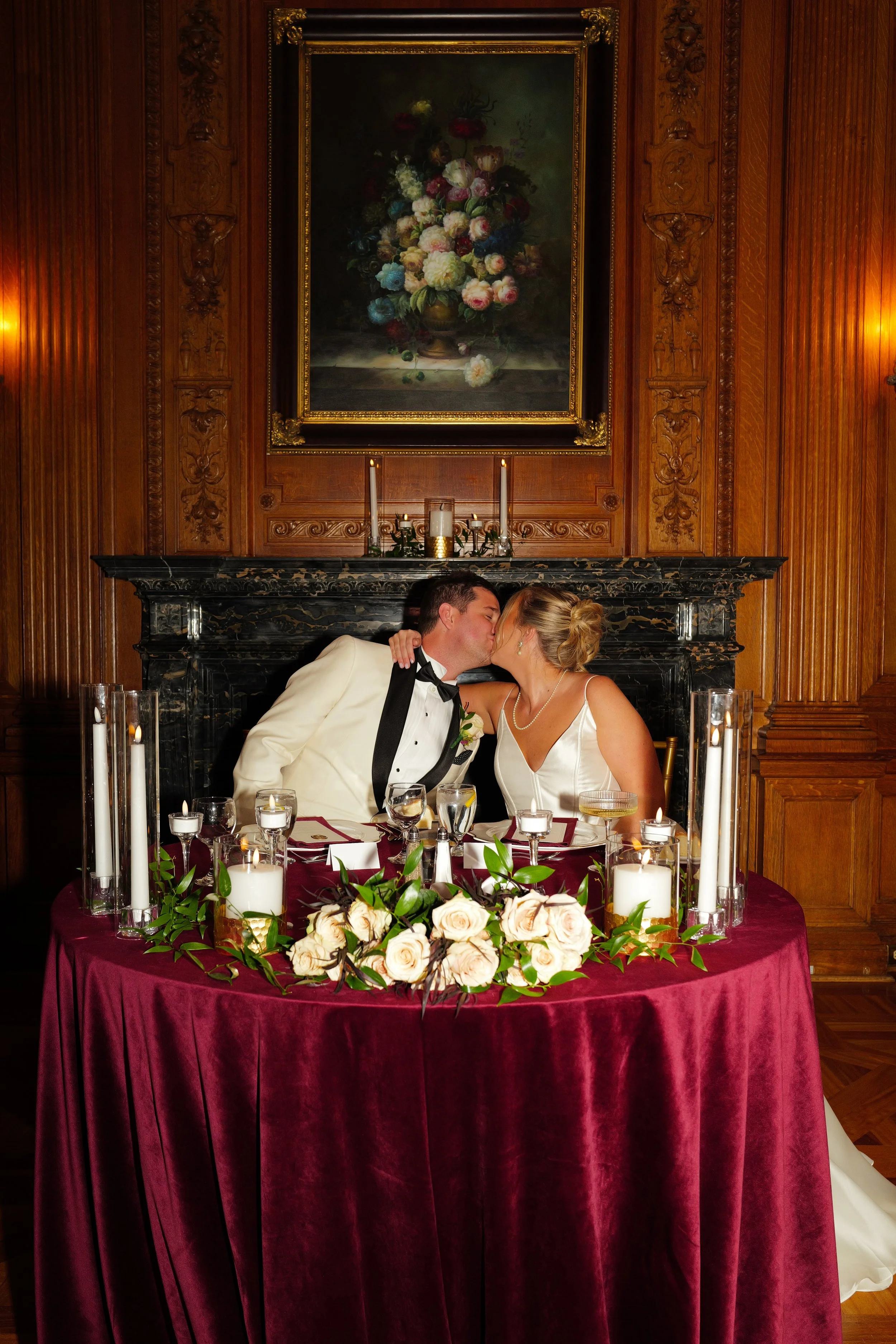 Small couple kissing .jpeg