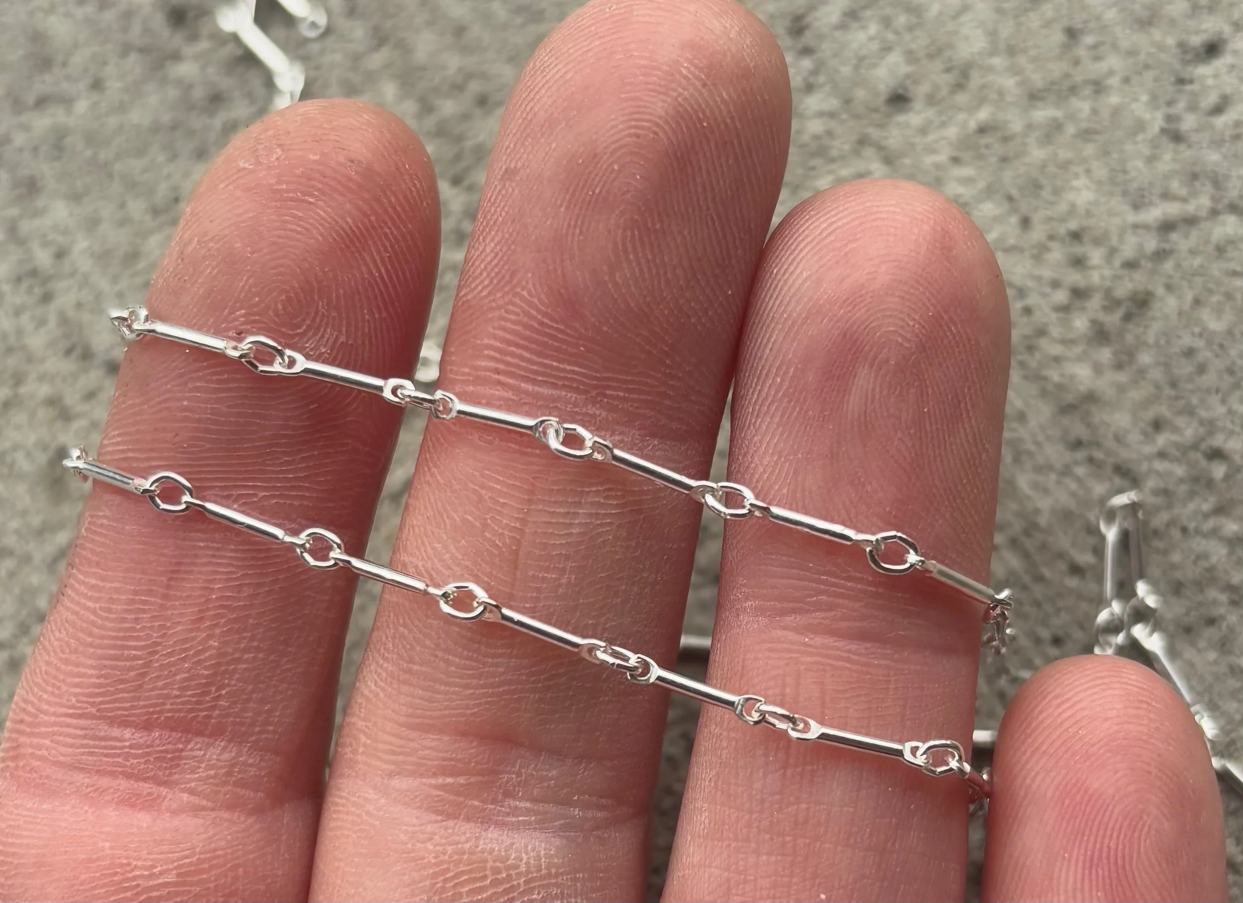bar chain