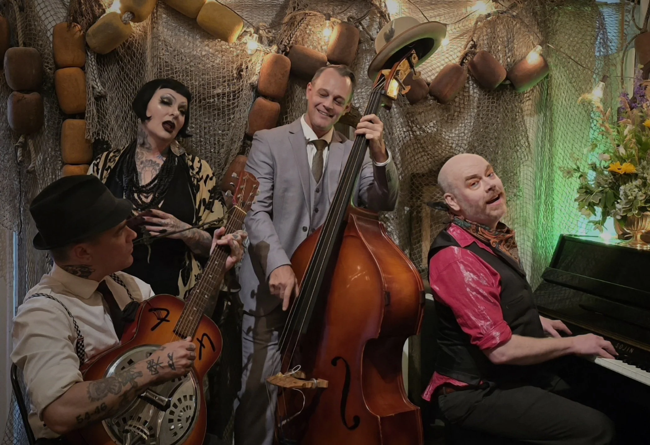 Shrimp Boil Cabaret Dinner & Music