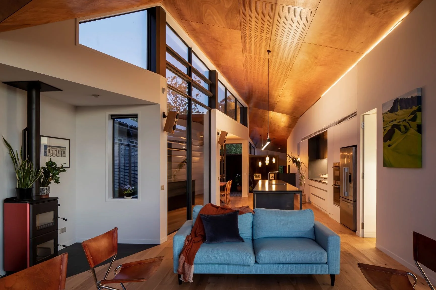 South Architects - Folded Roof Home - Completed Bu